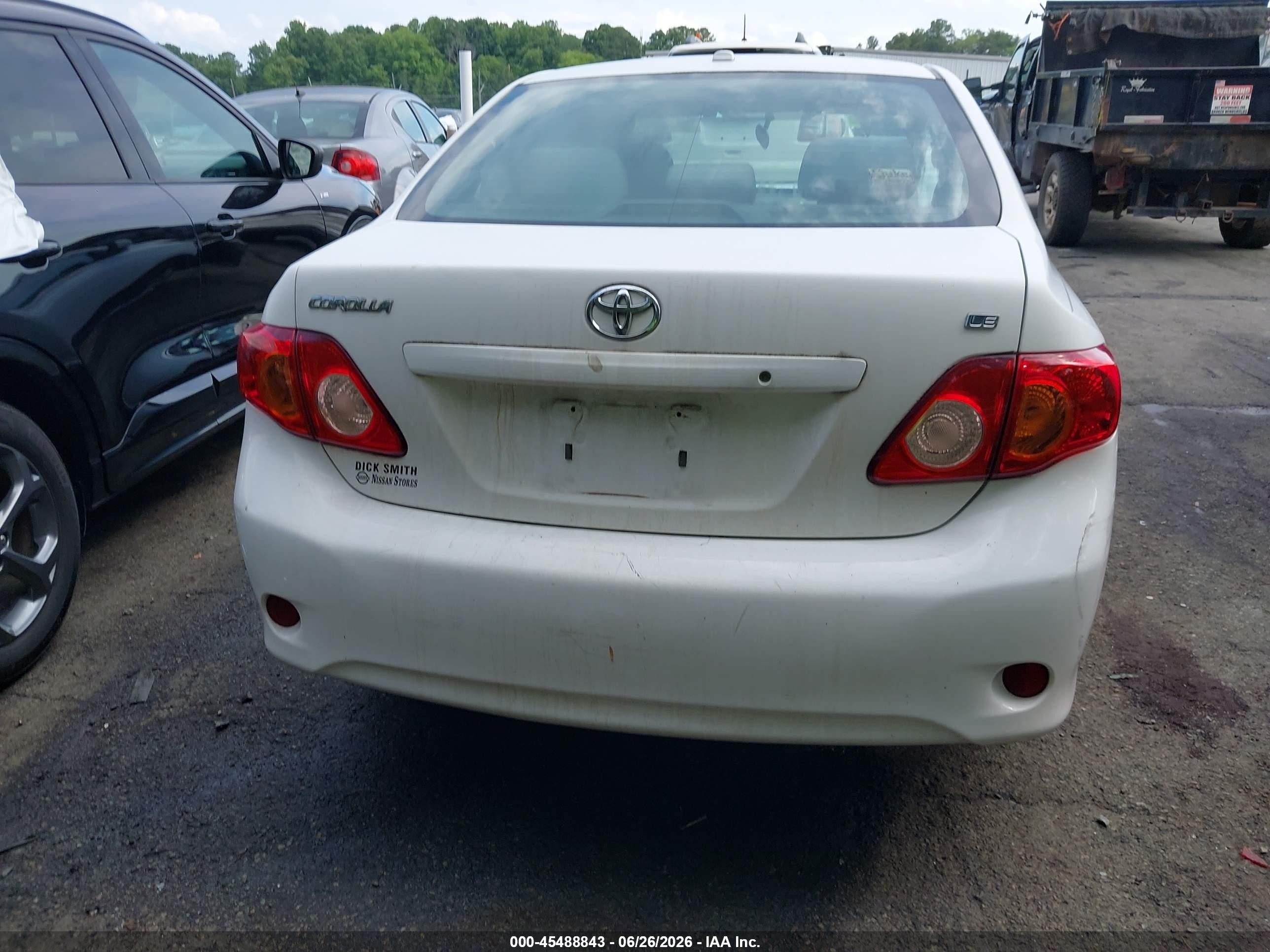2010 Toyota Corolla Le White vin: 2T1BU4EE0AC270104