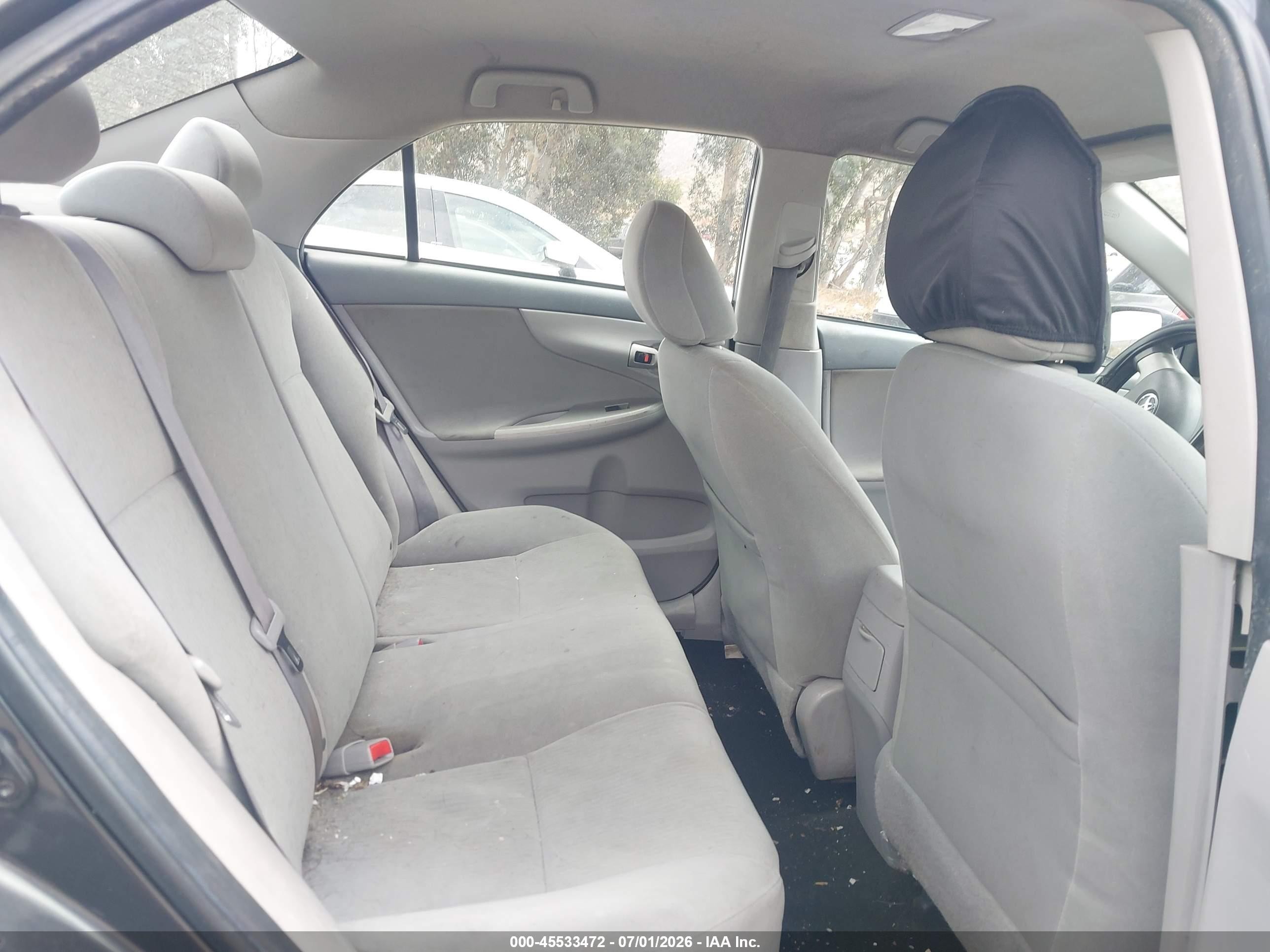 2010 Toyota Corolla Le Purple vin: 2T1BU4EE0AC277411