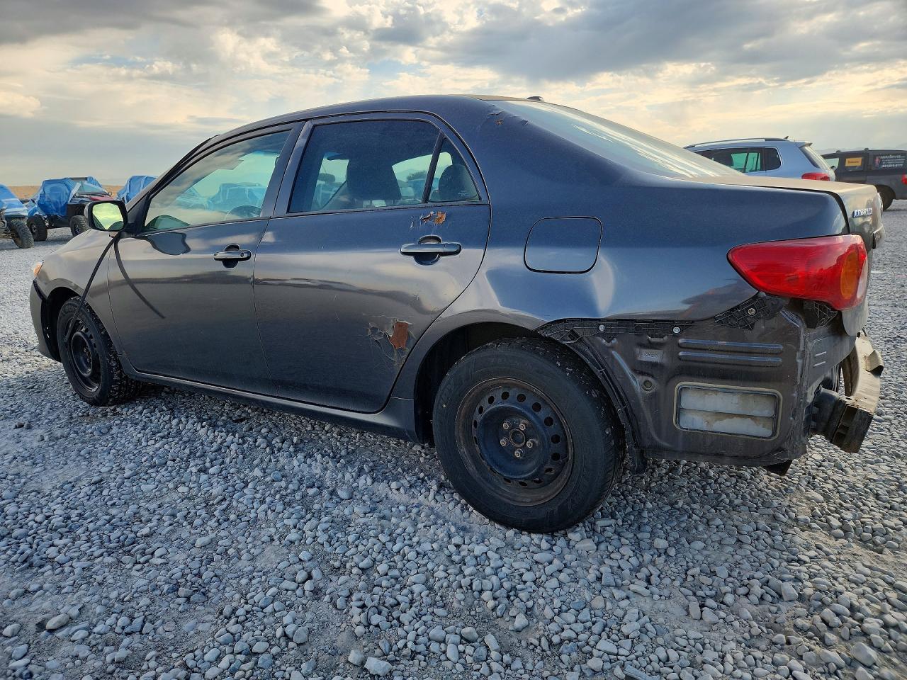 2010 Toyota Corolla Le Gray vin: 2T1BU4EE0AC281829