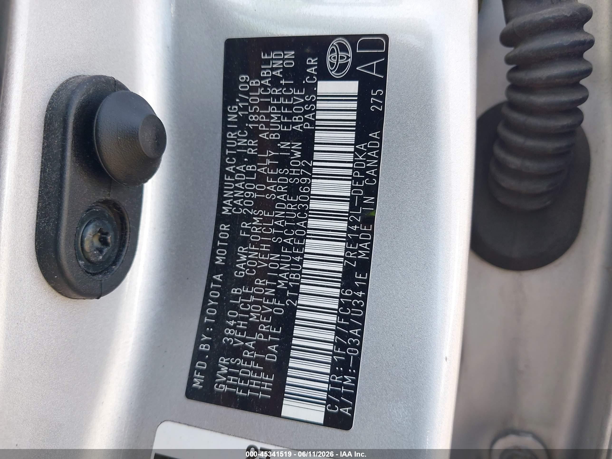2010 Toyota Corolla Le Silver vin: 2T1BU4EE0AC306972