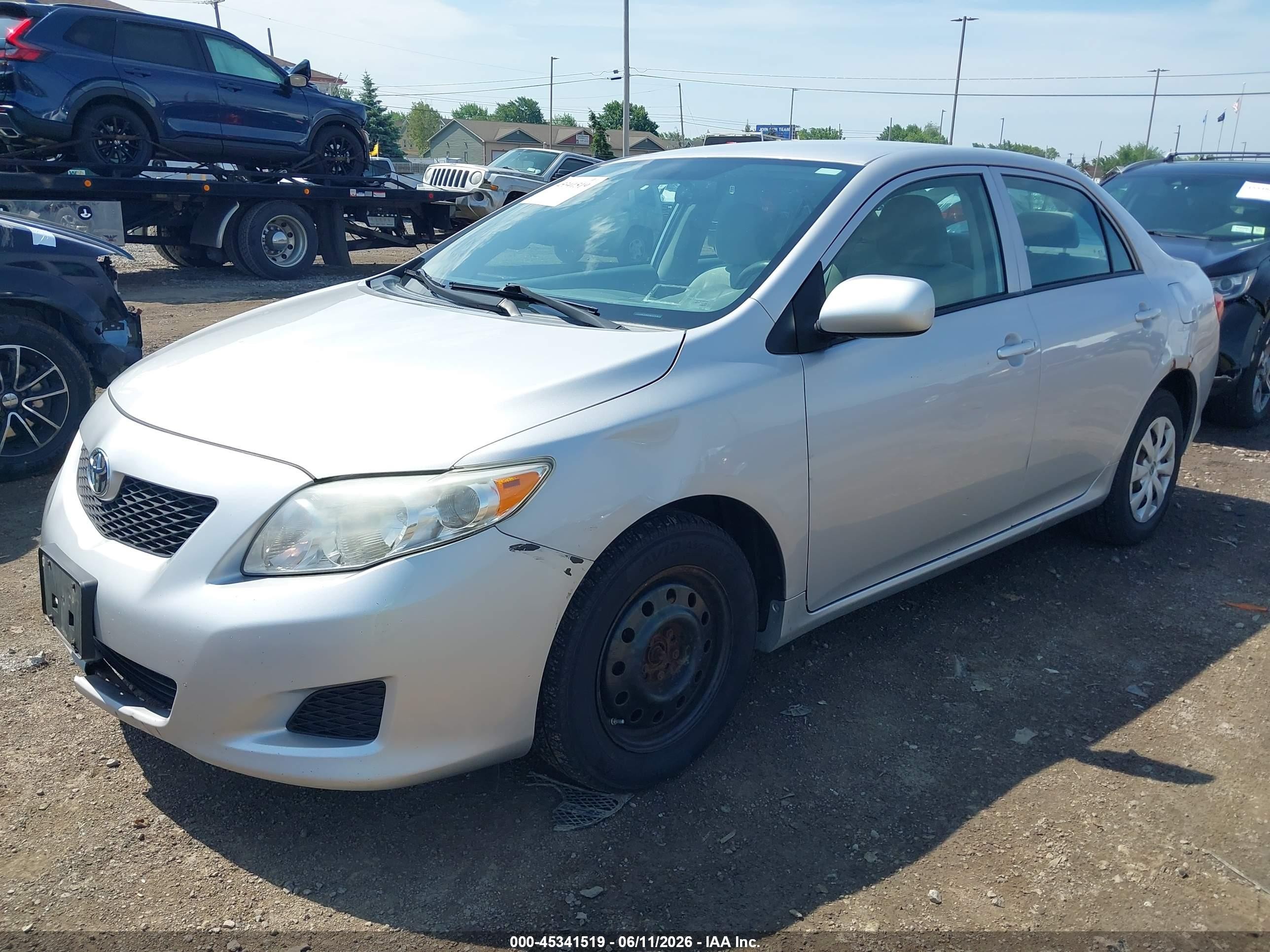 2010 Toyota Corolla Le Silver vin: 2T1BU4EE0AC306972