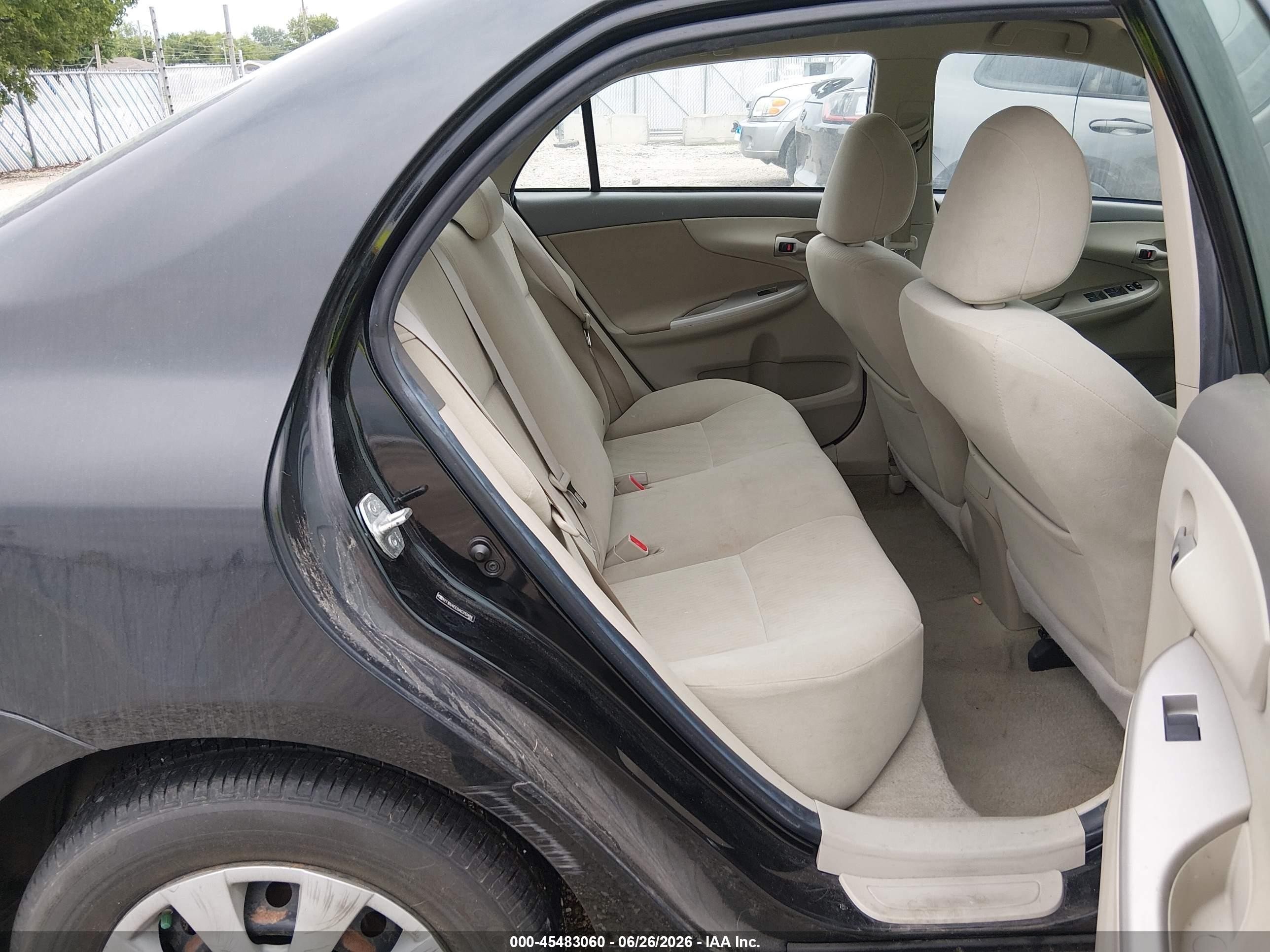 2010 Toyota Corolla Le Black vin: 2T1BU4EE0AC313484