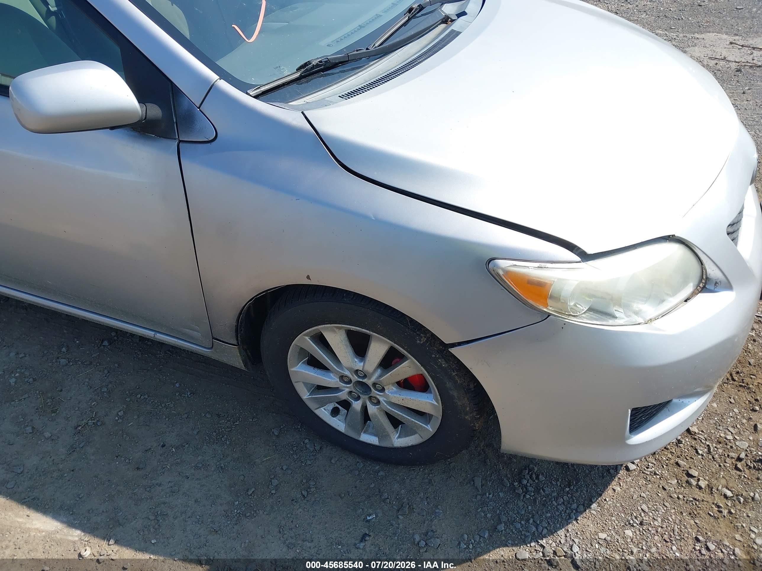 2010 Toyota Corolla Xle Silver vin: 2T1BU4EE0AC329586