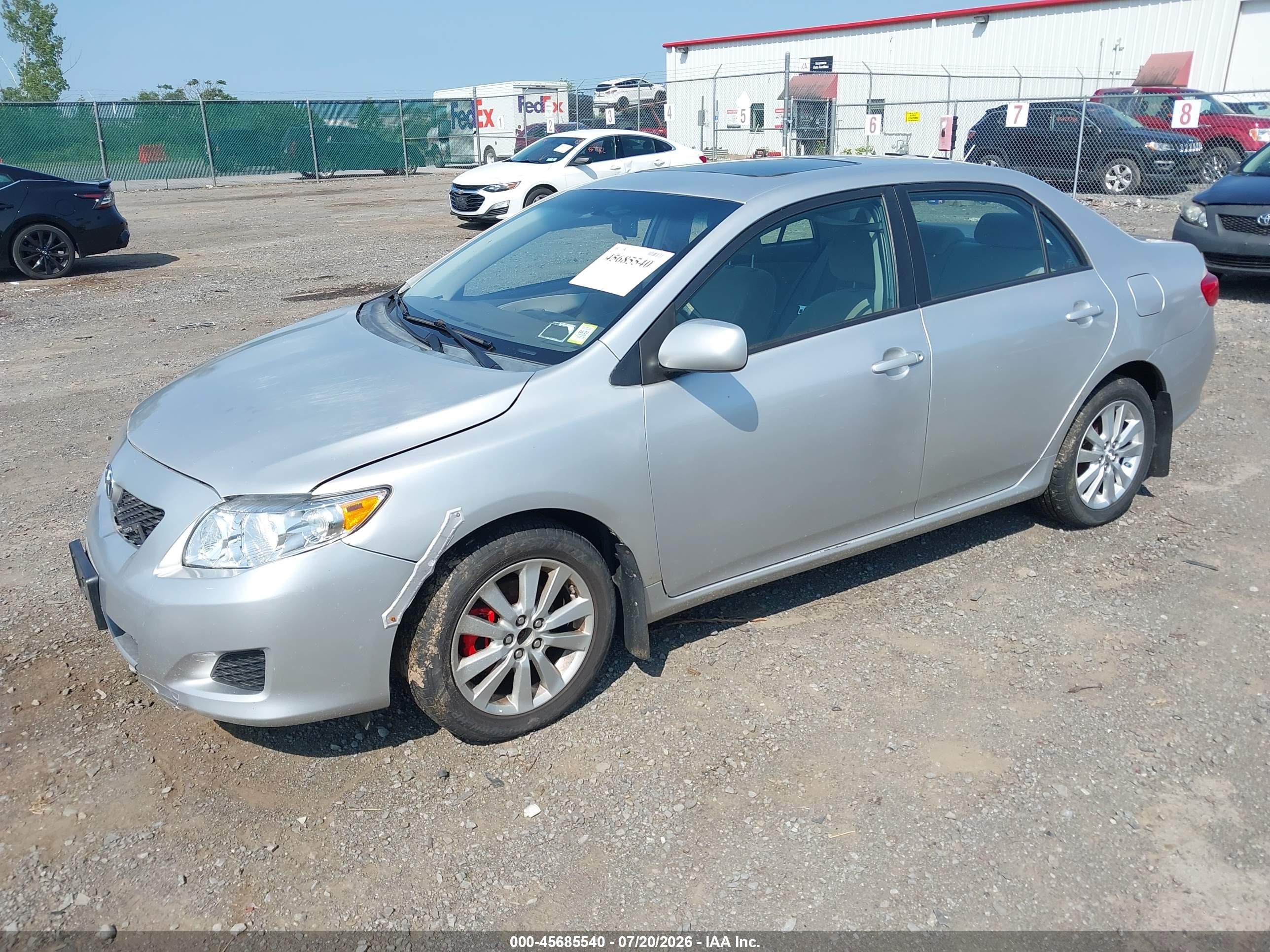 2010 Toyota Corolla Xle Silver vin: 2T1BU4EE0AC329586