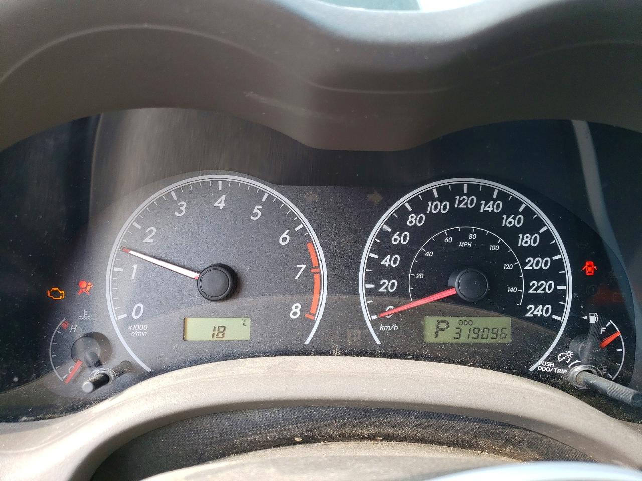 2010 Toyota Corolla Base Tan vin: 2T1BU4EE0AC329670
