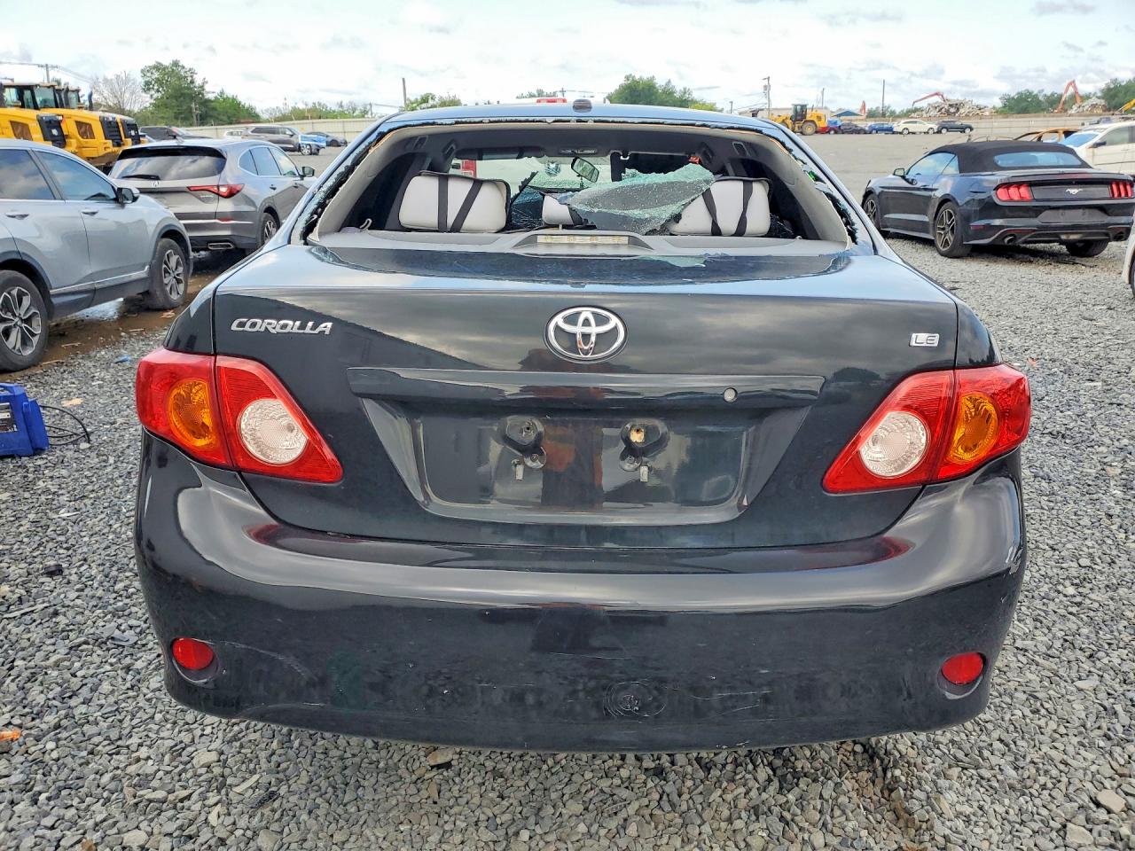 2010 Toyota Corolla Le Black vin: 2T1BU4EE0AC389495