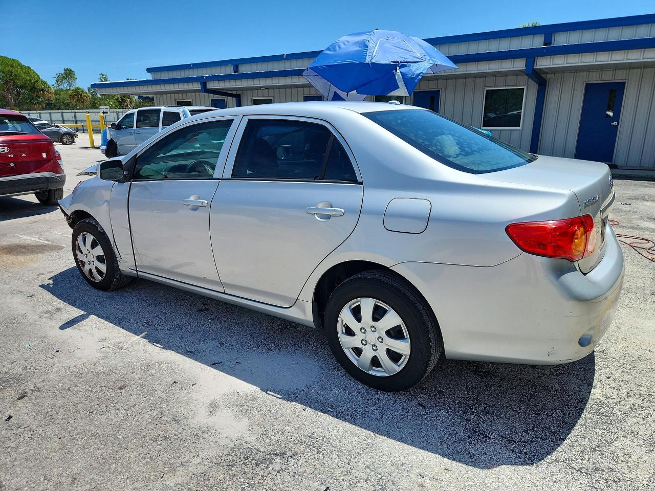 2010 Toyota Corolla Le Silver vin: 2T1BU4EE0AC403167