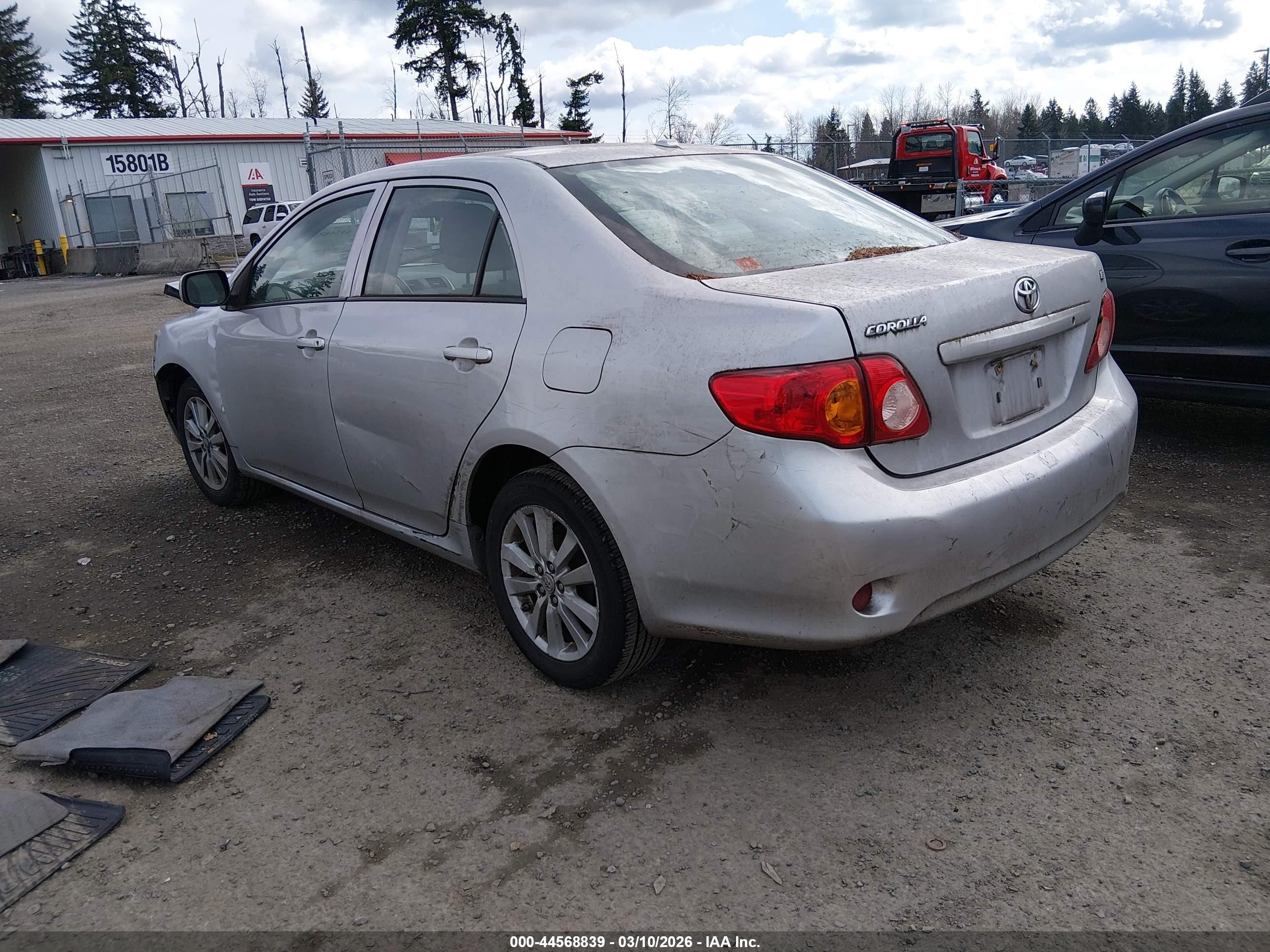 2010 Toyota Corolla Le Gray vin: 2T1BU4EE0AC432653