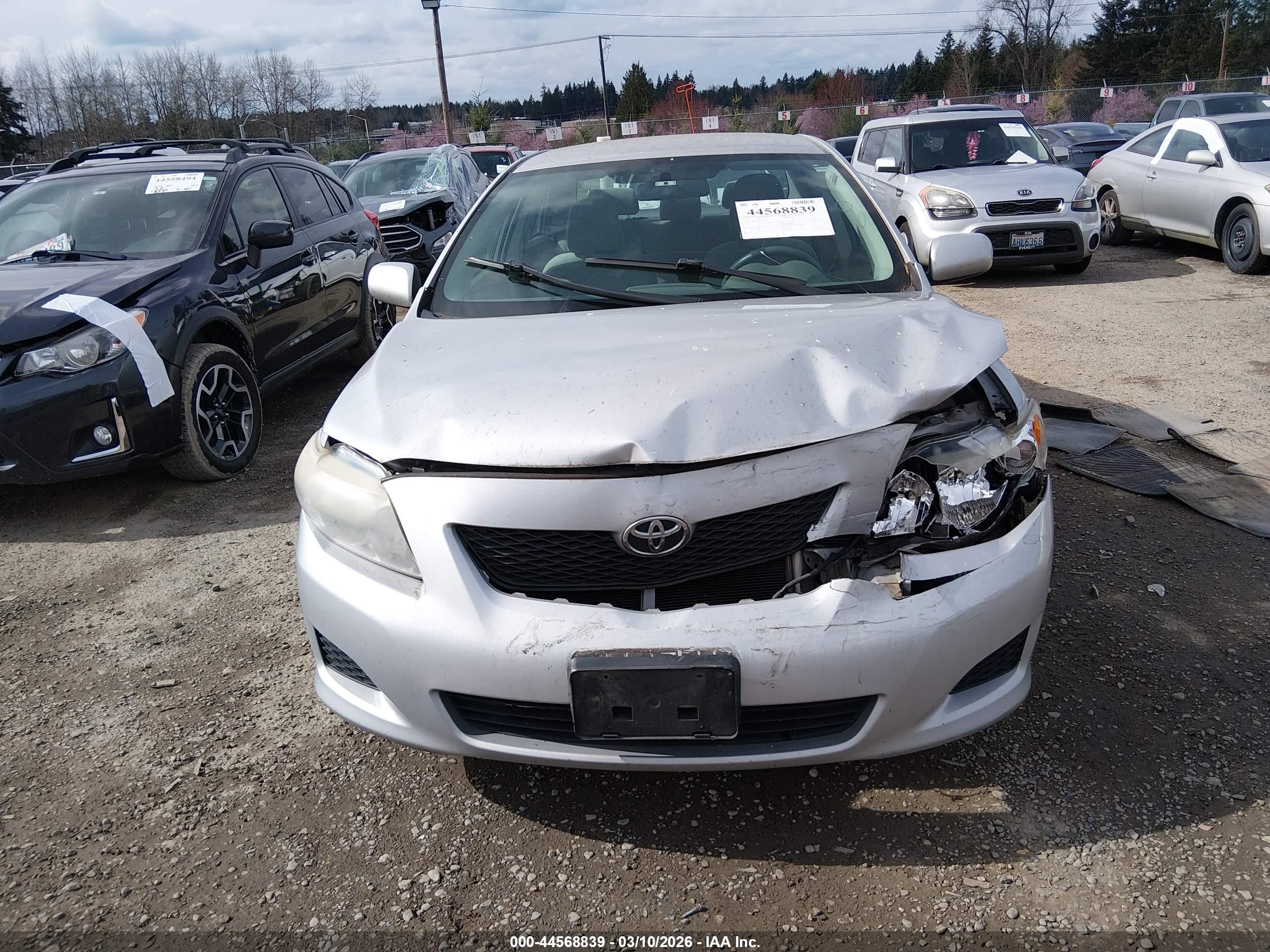 2010 Toyota Corolla Le Gray vin: 2T1BU4EE0AC432653