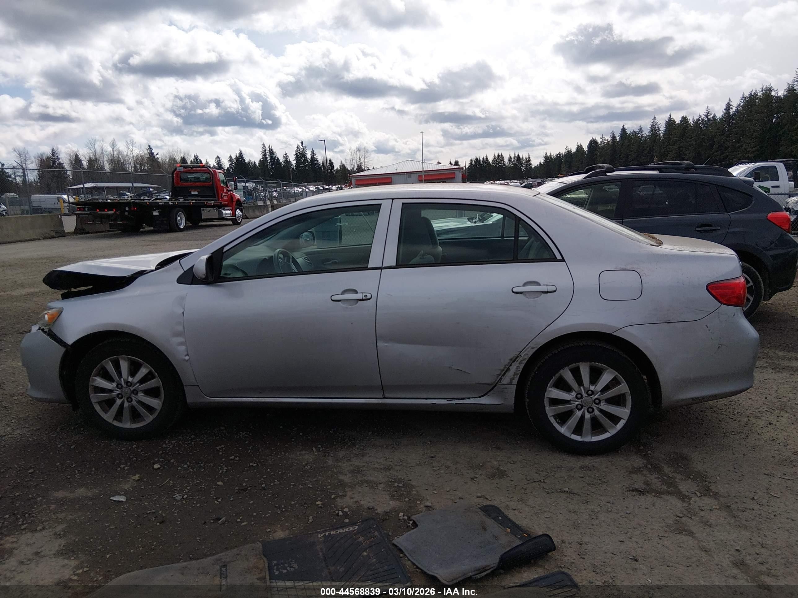 2010 Toyota Corolla Le Gray vin: 2T1BU4EE0AC432653