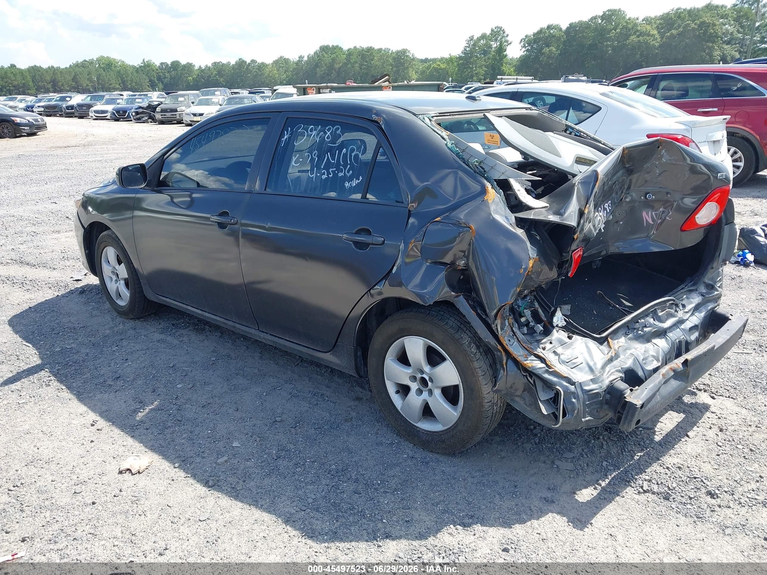 2010 Toyota Corolla Le Gray vin: 2T1BU4EE0AC442583