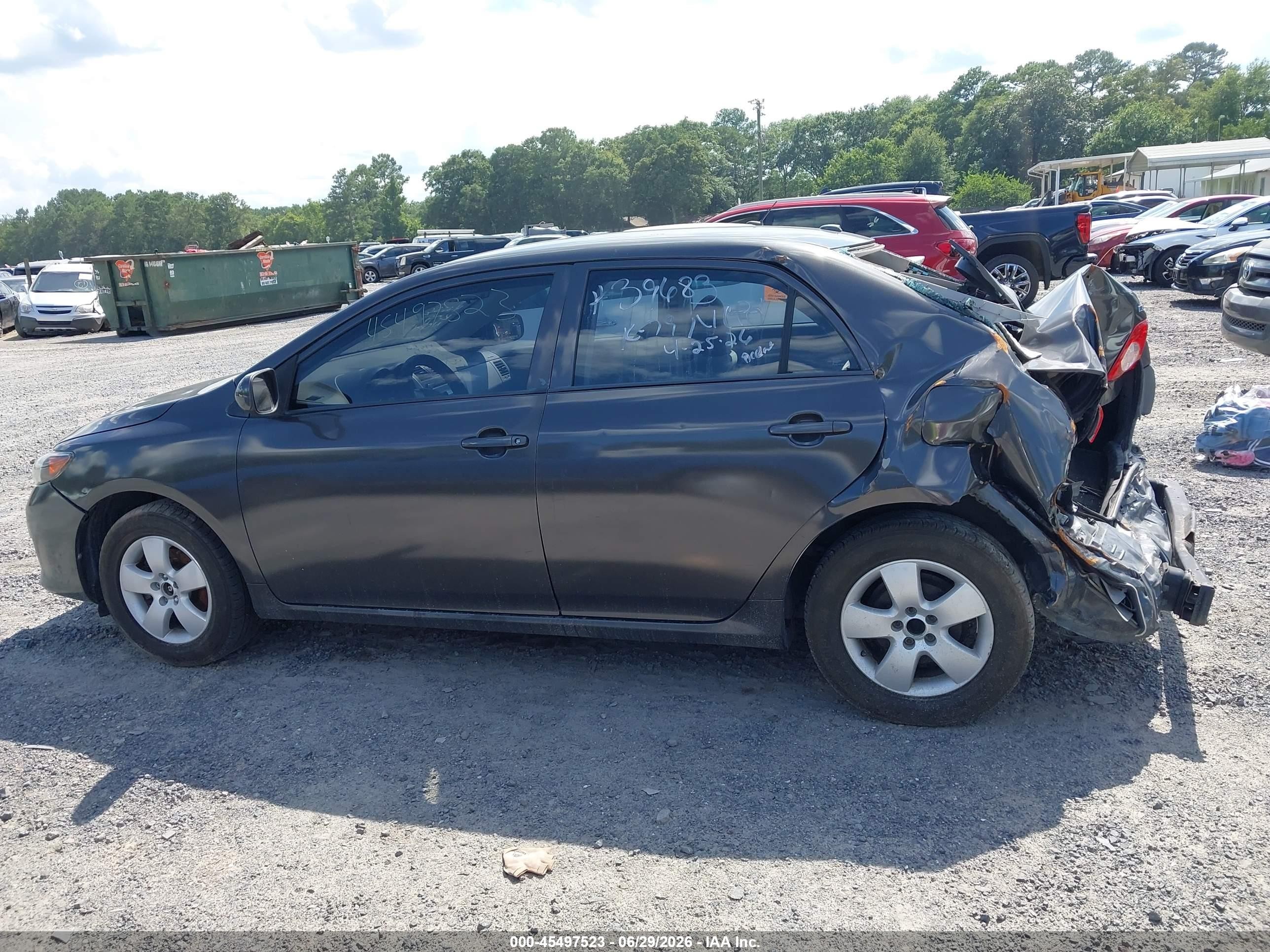 2010 Toyota Corolla Le Gray vin: 2T1BU4EE0AC442583
