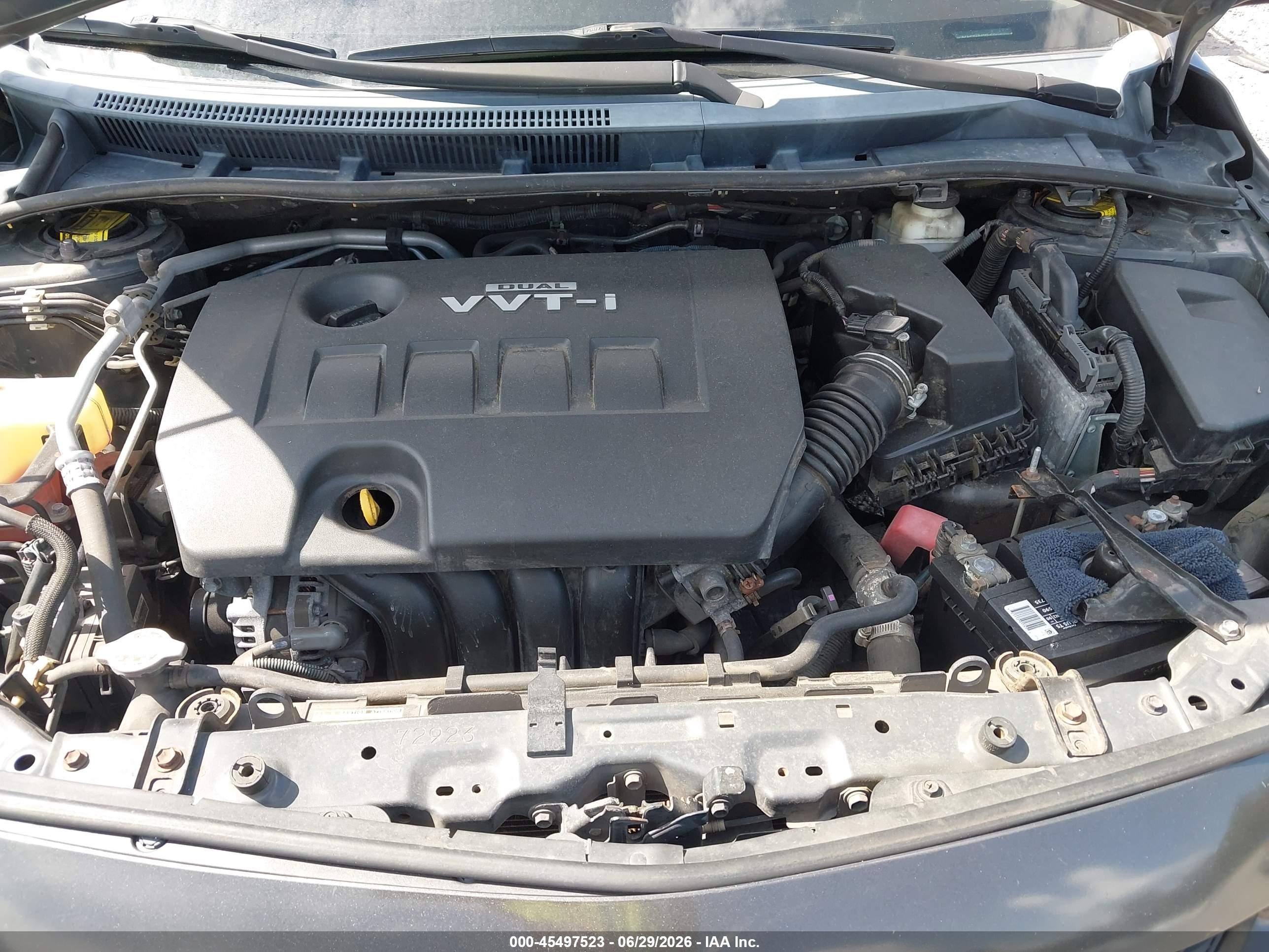 2010 Toyota Corolla Le Gray vin: 2T1BU4EE0AC442583