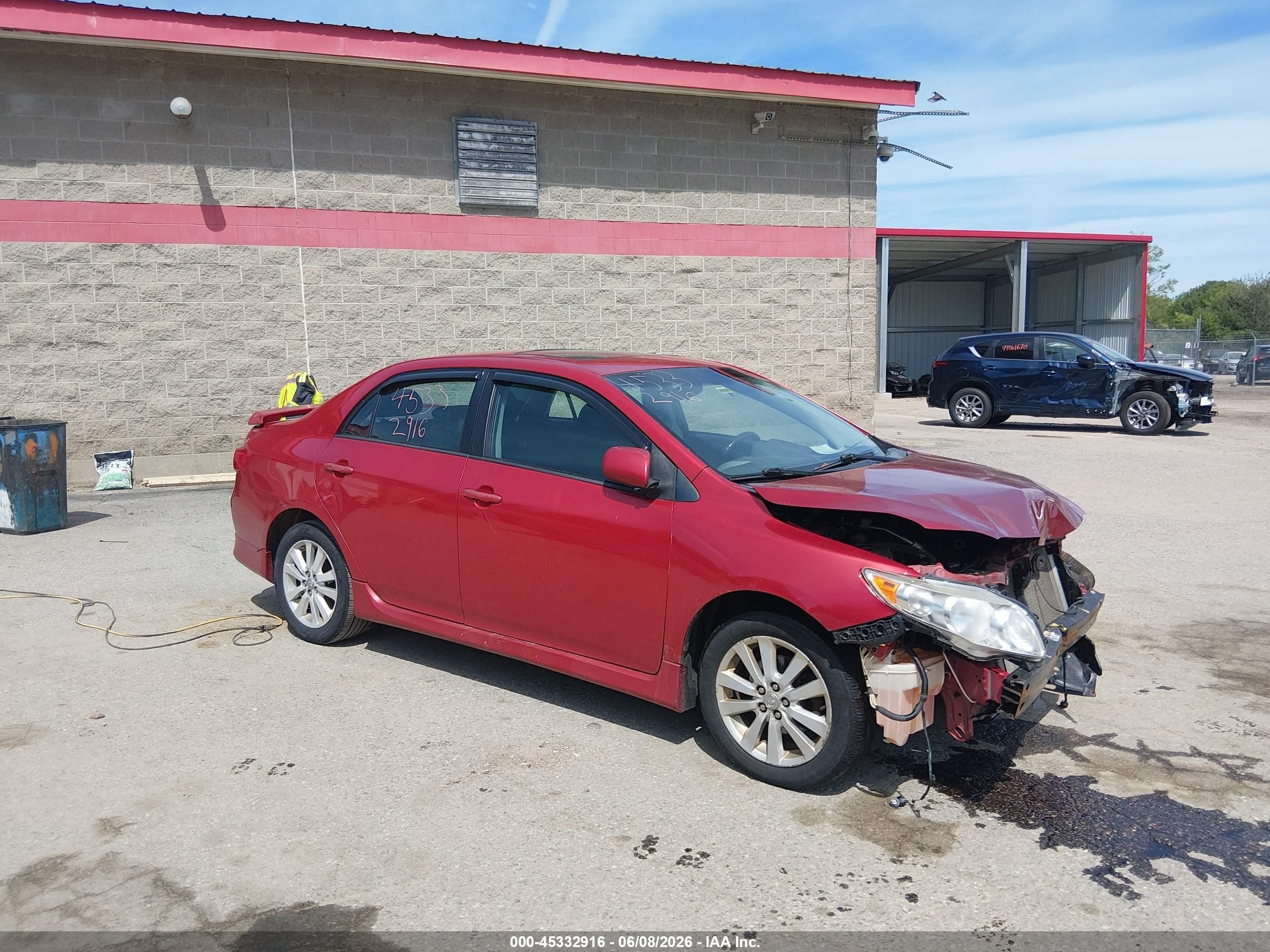 2010 Toyota Corolla S Бордовый vin: 2T1BU4EE0AC469279
