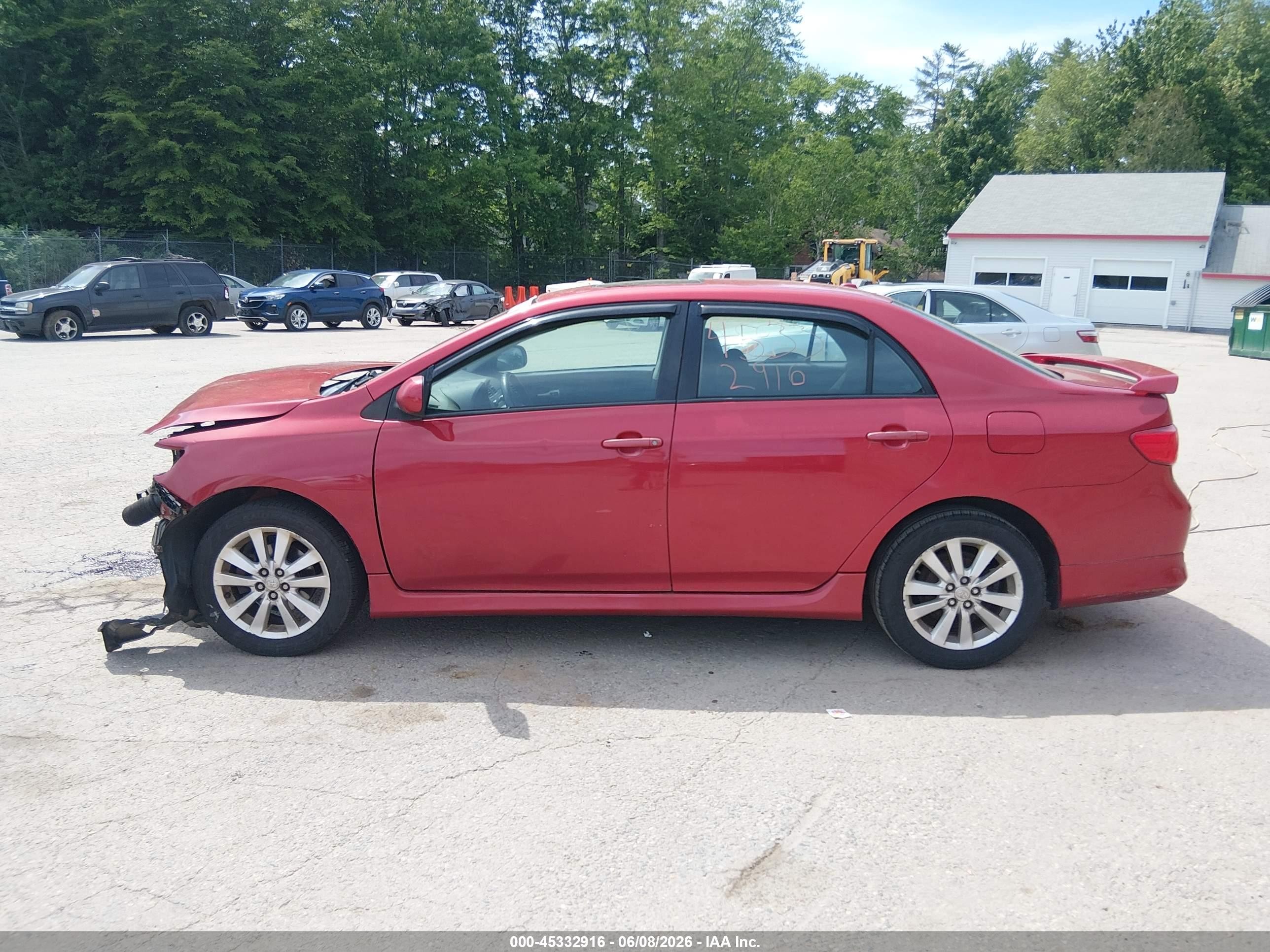 2010 Toyota Corolla S Burgundy vin: 2T1BU4EE0AC469279