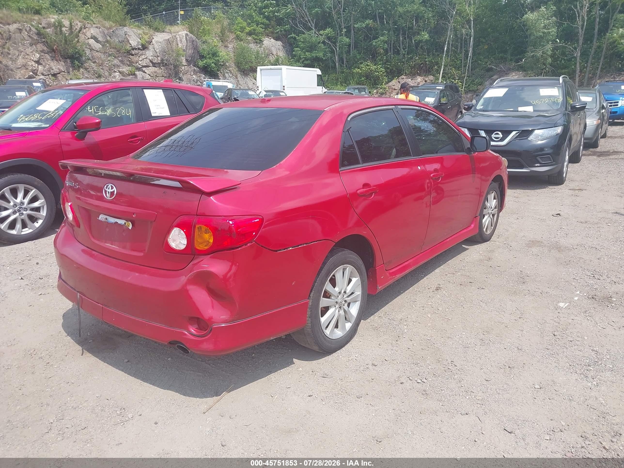 2010 Toyota Corolla S Красный vin: 2T1BU4EE0AC471663