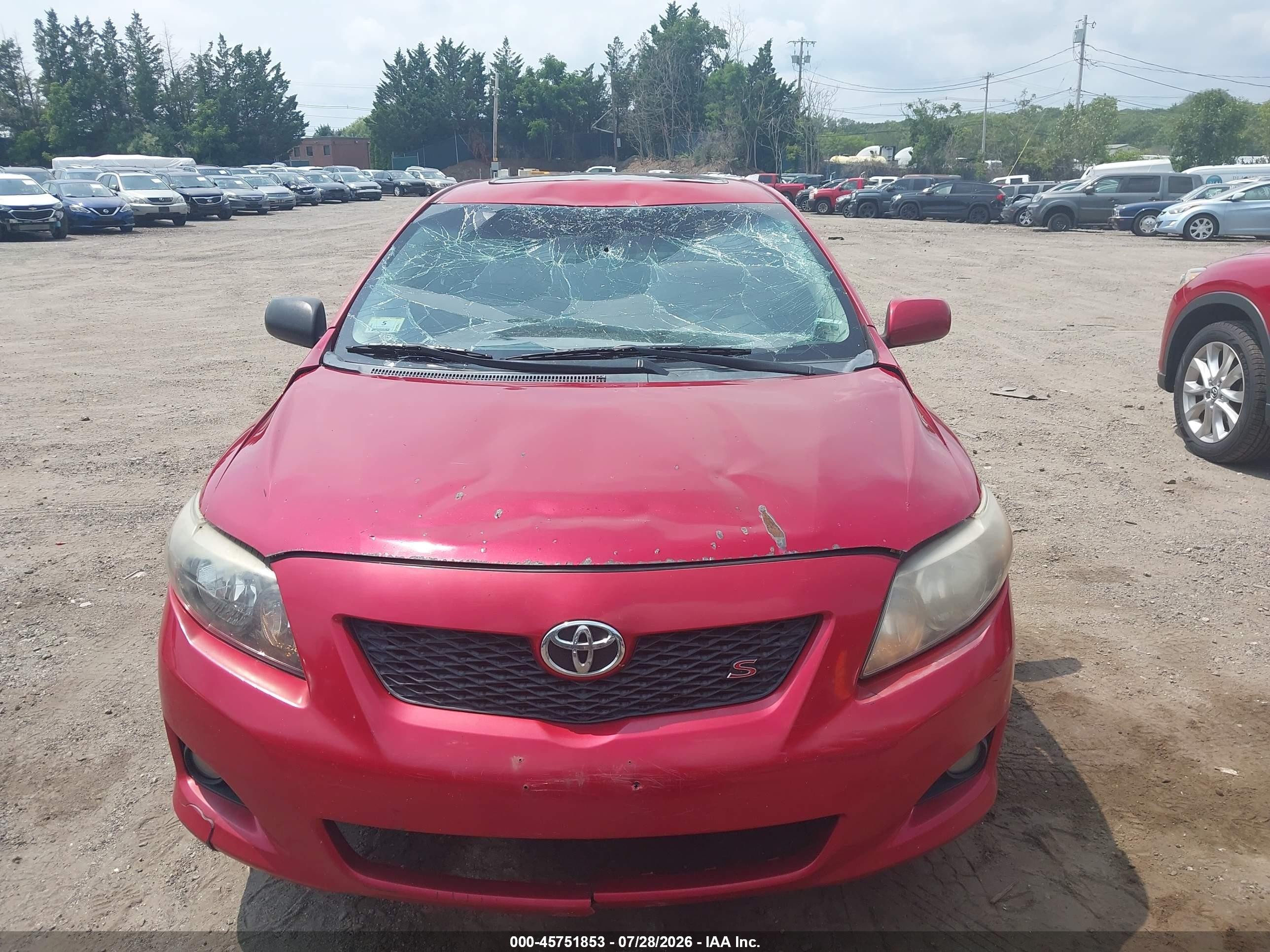 2010 Toyota Corolla S Красный vin: 2T1BU4EE0AC471663