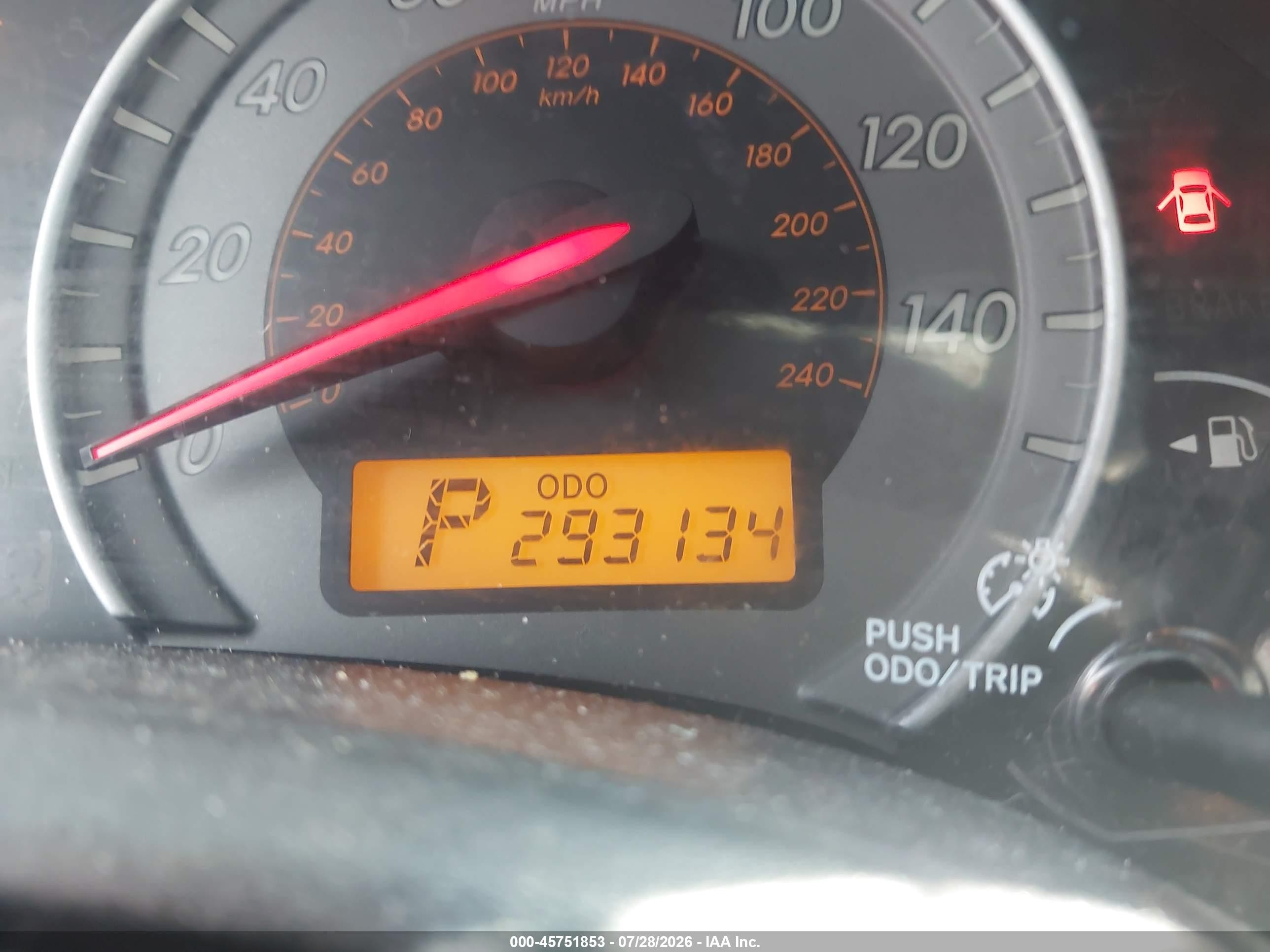 2010 Toyota Corolla S Красный vin: 2T1BU4EE0AC471663