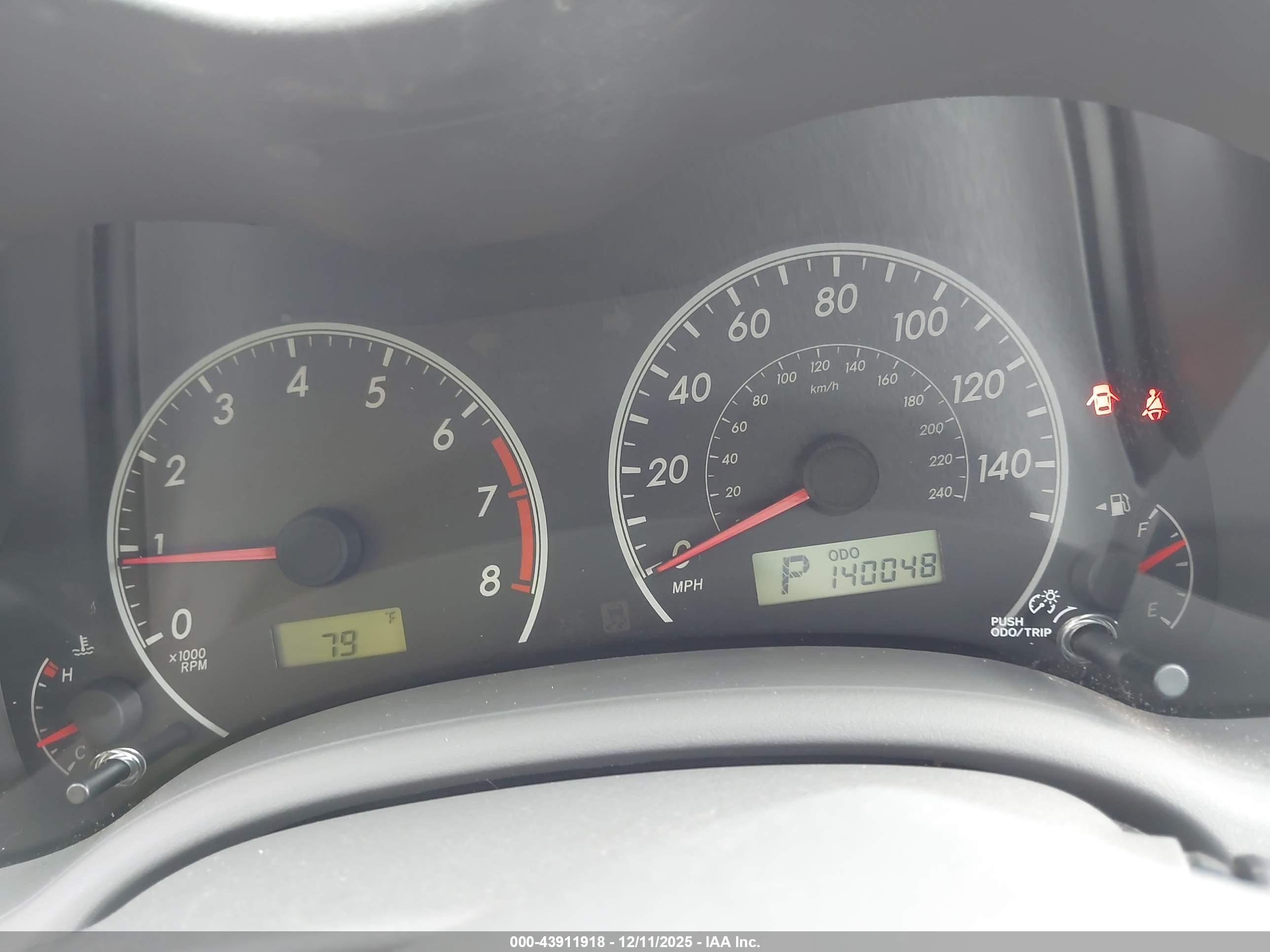 2010 Toyota Corolla Le Серебряный vin: 2T1BU4EE0AC488477