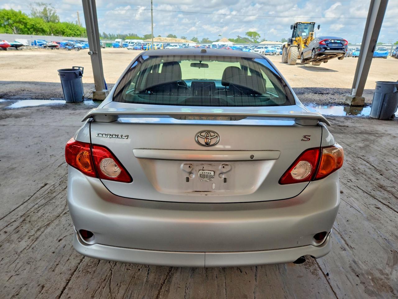 2010 Toyota Corolla S Silver vin: 2T1BU4EE0AC504239