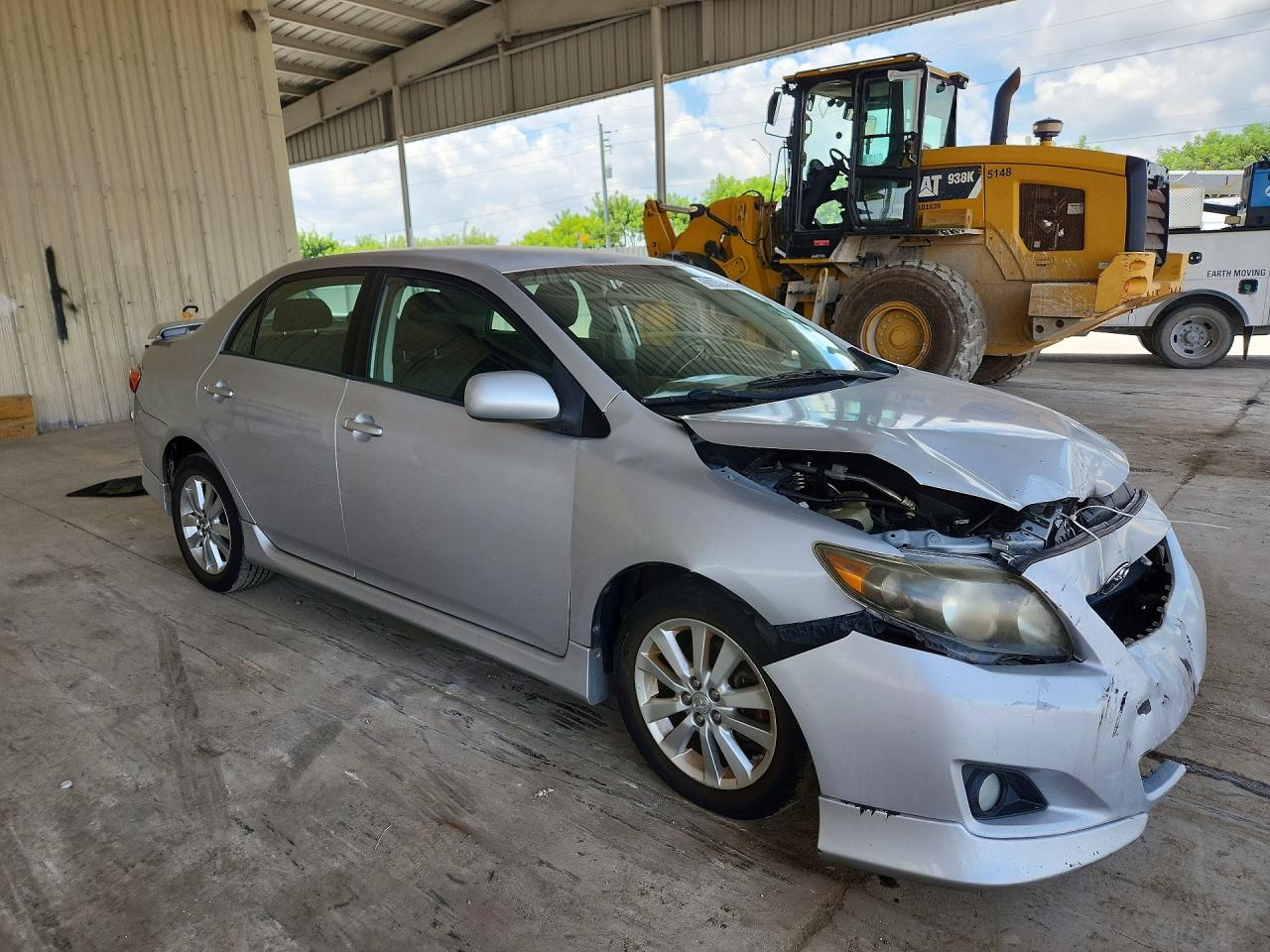 2010 Toyota Corolla S Silver vin: 2T1BU4EE0AC504239