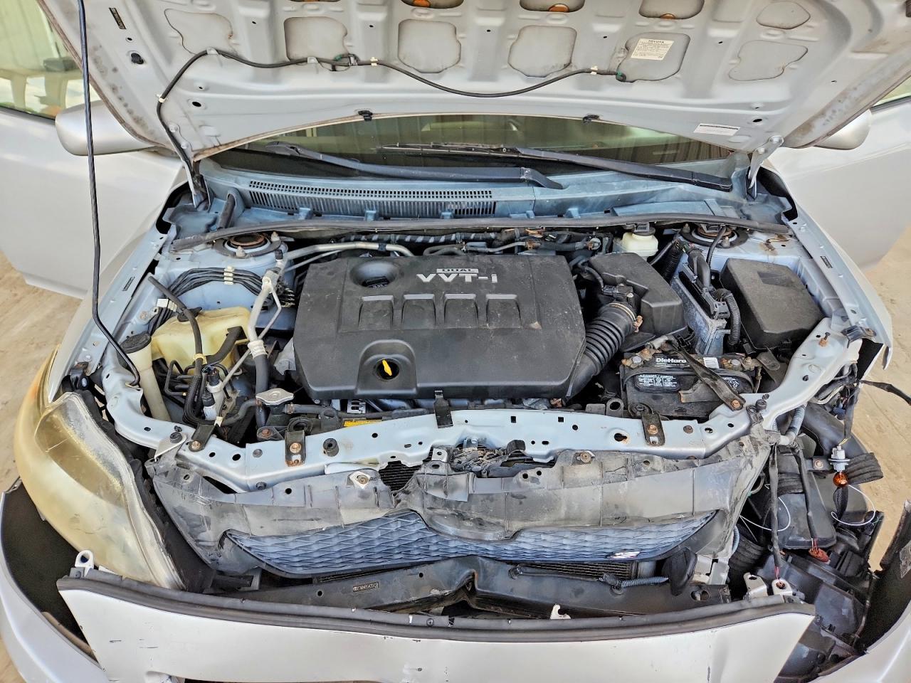 2010 Toyota Corolla S Silver vin: 2T1BU4EE0AC504239