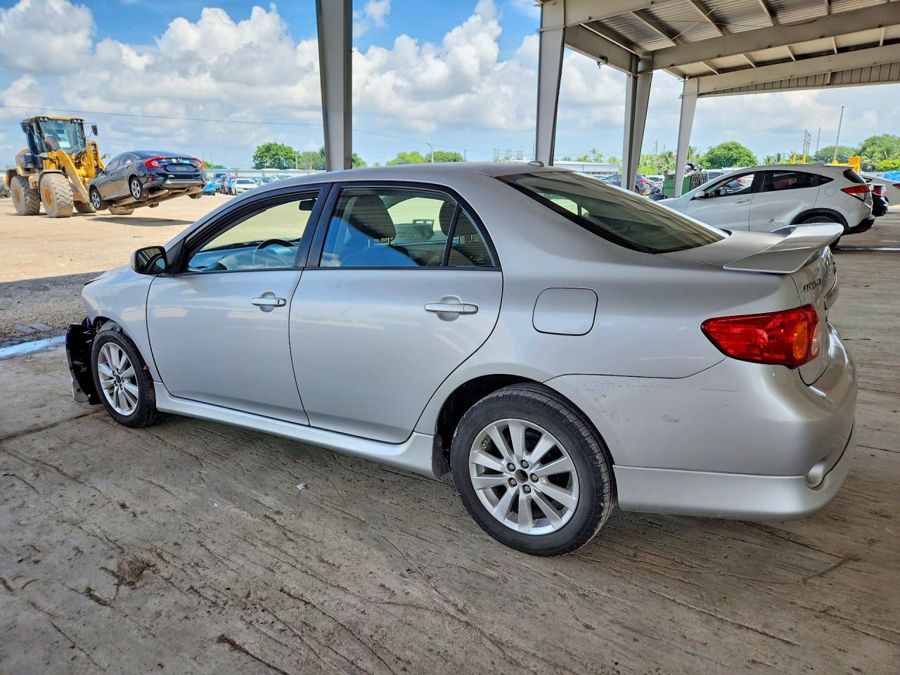 2010 Toyota Corolla S Silver vin: 2T1BU4EE0AC504239
