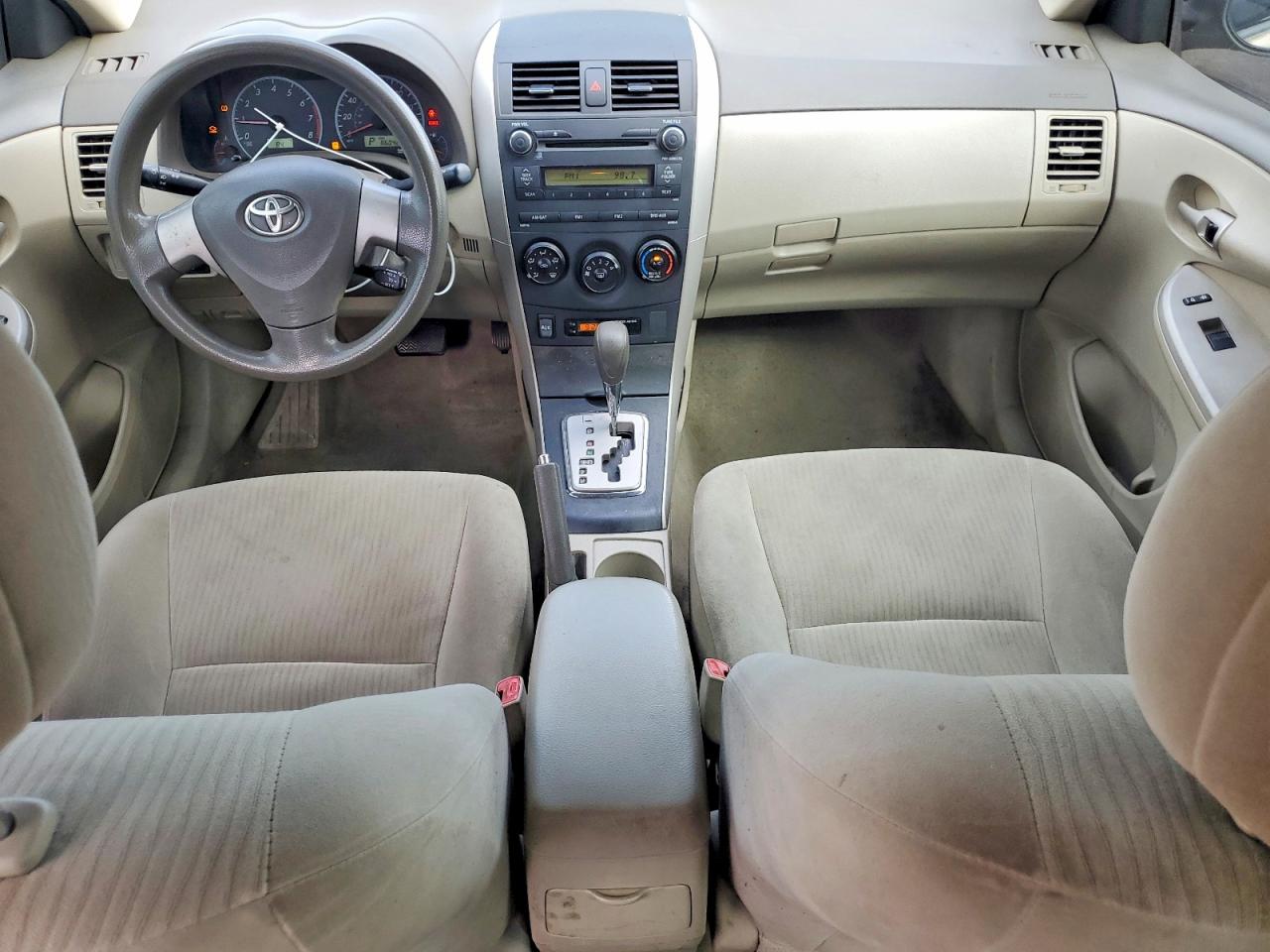 2010 Toyota Corolla Le Gold vin: 2T1BU4EE0AC504645
