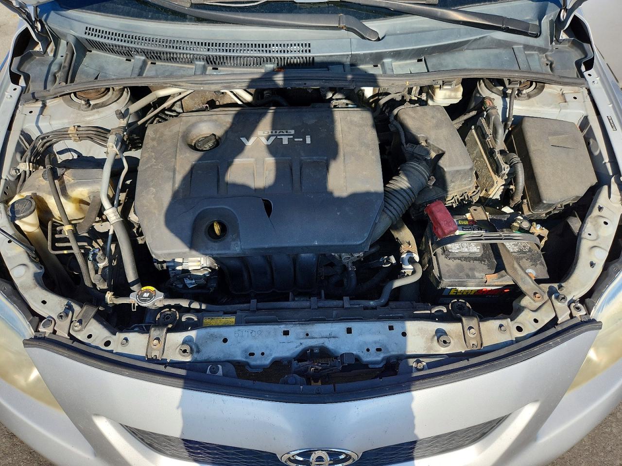 2010 Toyota Corolla Le Silver vin: 2T1BU4EE0AC517668