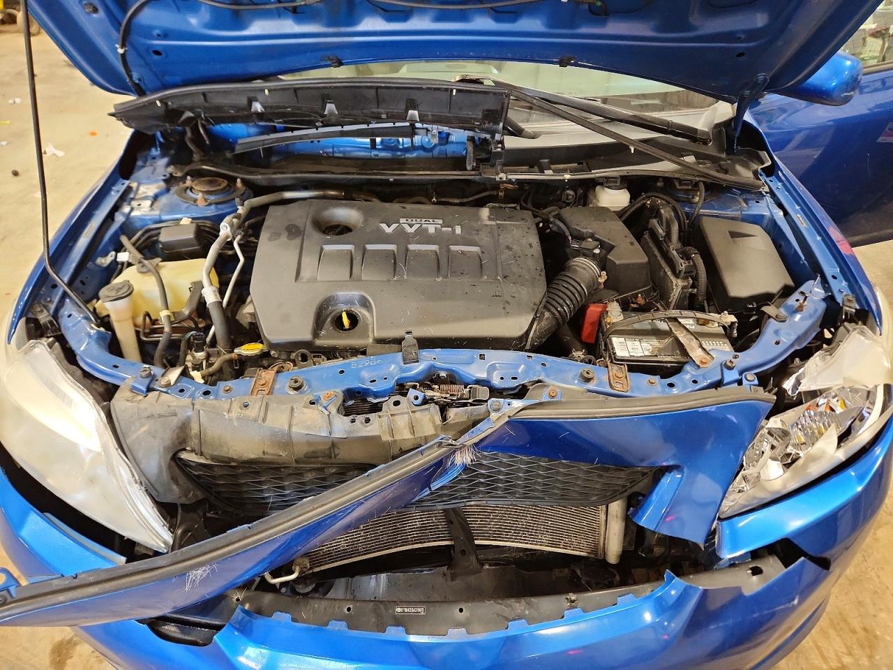 2010 Toyota Corolla Le Blue vin: 2T1BU4EE0AC519470