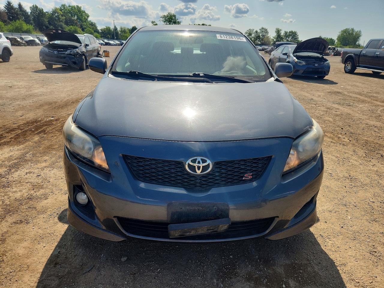 2010 Toyota Corolla S Серый vin: 2T1BU4EE0AC521428