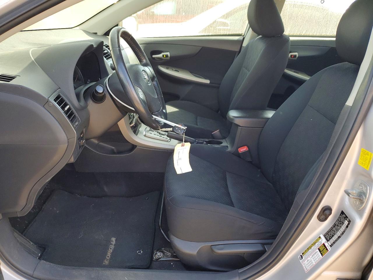 2010 Toyota Corolla S Серебряный vin: 2T1BU4EE0AC534423
