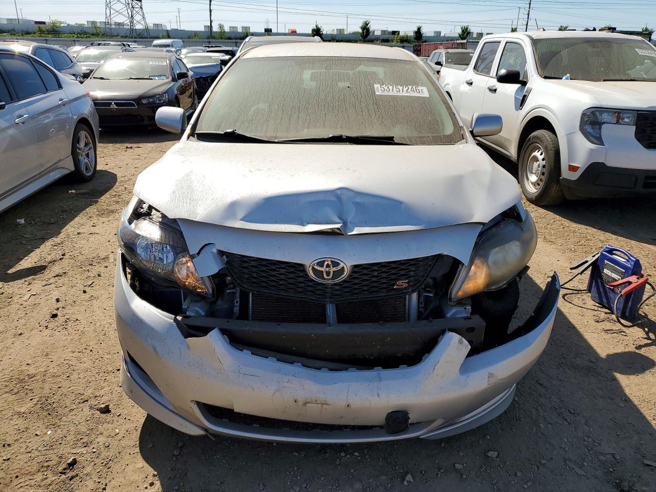 2010 Toyota Corolla S Серебряный vin: 2T1BU4EE0AC534423