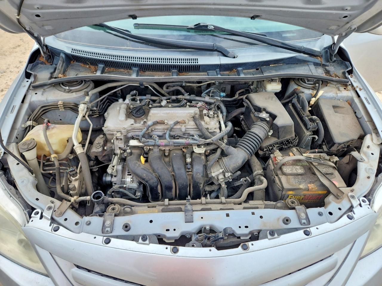 2011 Toyota Corolla Le Silver vin: 2T1BU4EE0BC545679