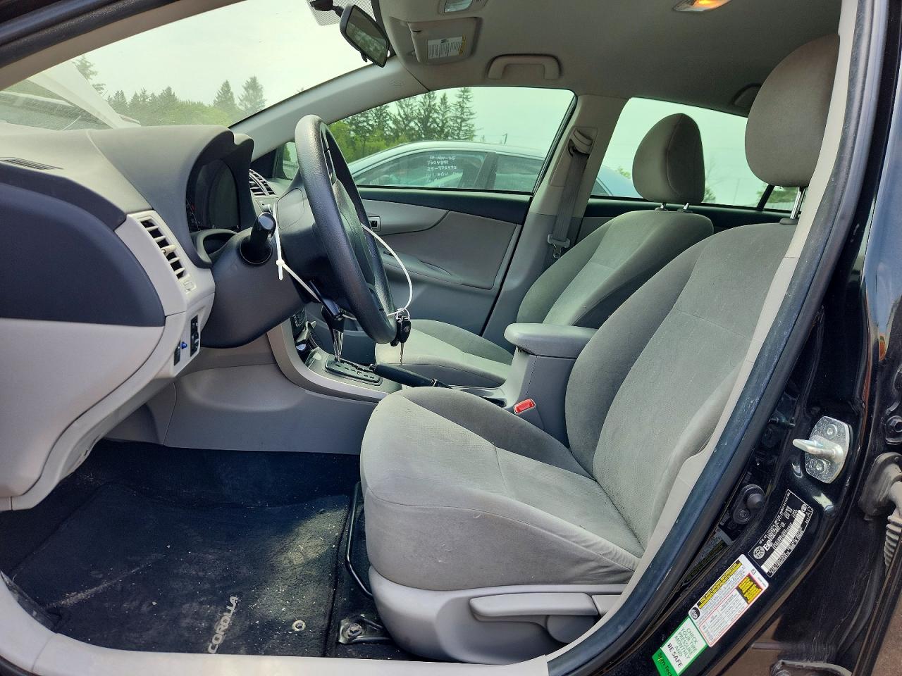 2011 Toyota Corolla Base Black vin: 2T1BU4EE0BC550932