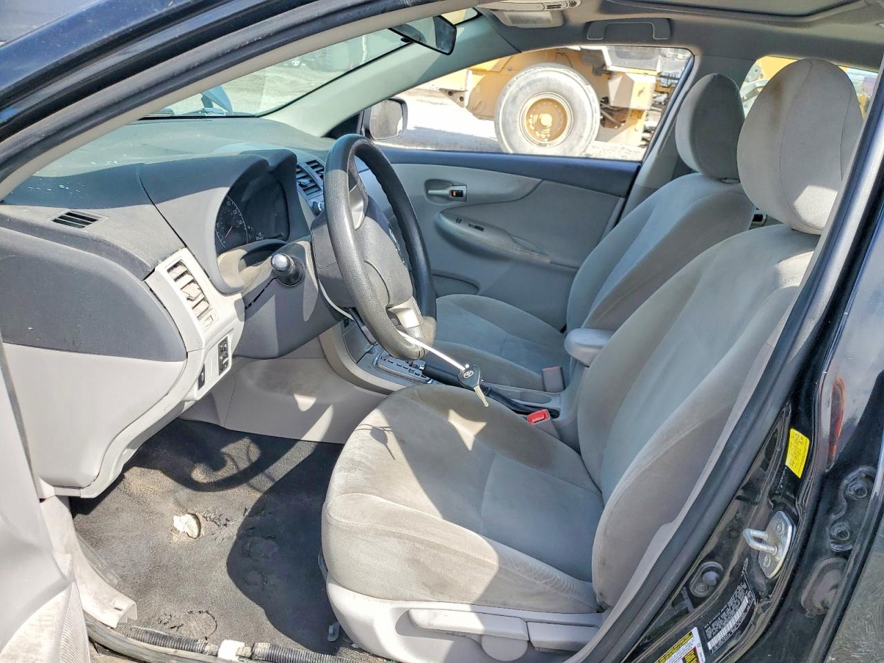 2011 Toyota Corolla Le Black vin: 2T1BU4EE0BC574261