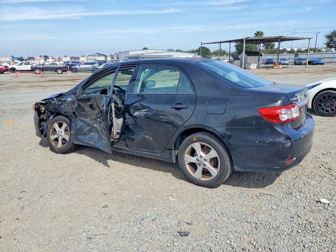 2011 Toyota Corolla Le Black vin: 2T1BU4EE0BC574261