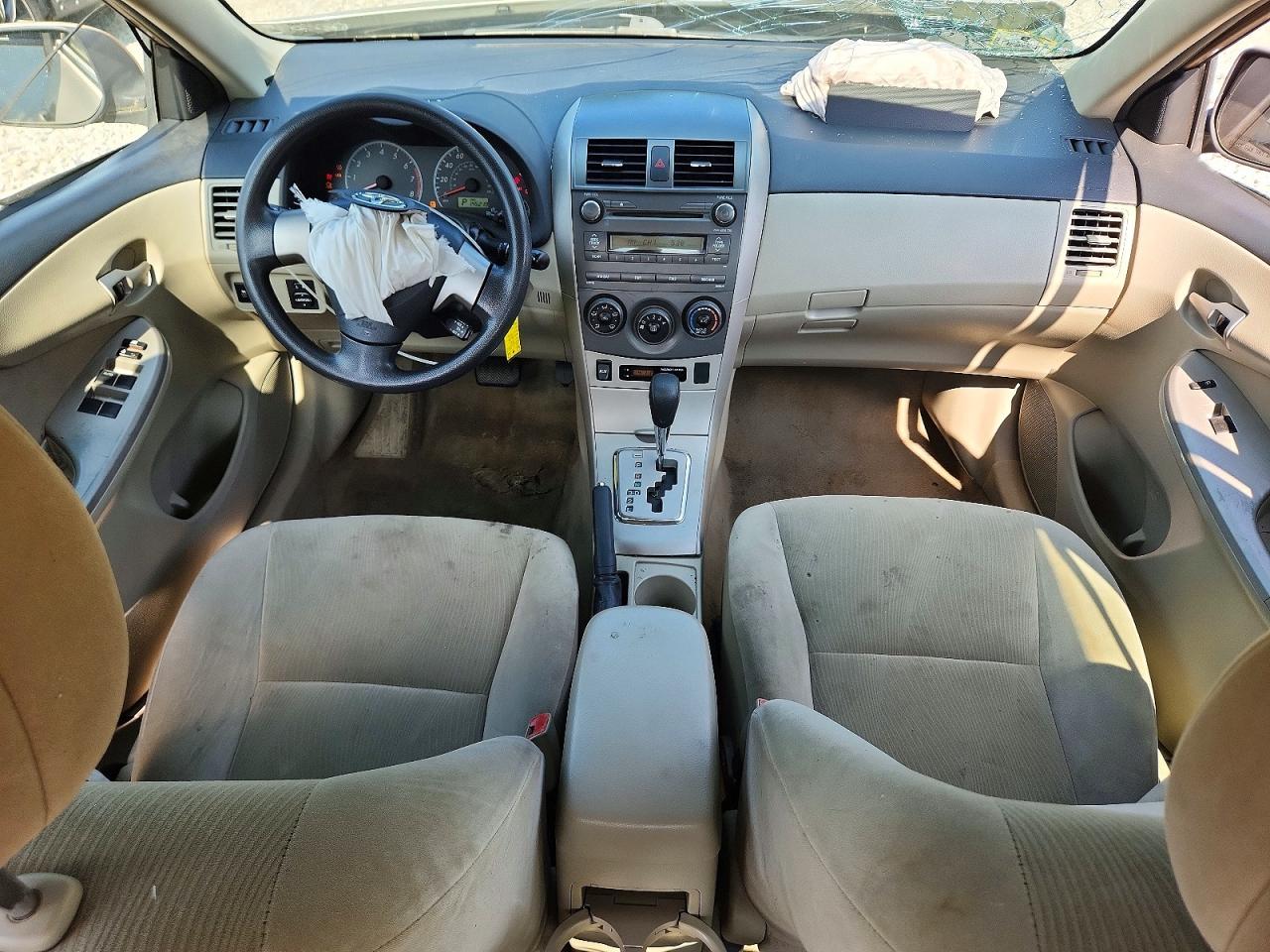 2011 Toyota Corolla Le Gold vin: 2T1BU4EE0BC578908