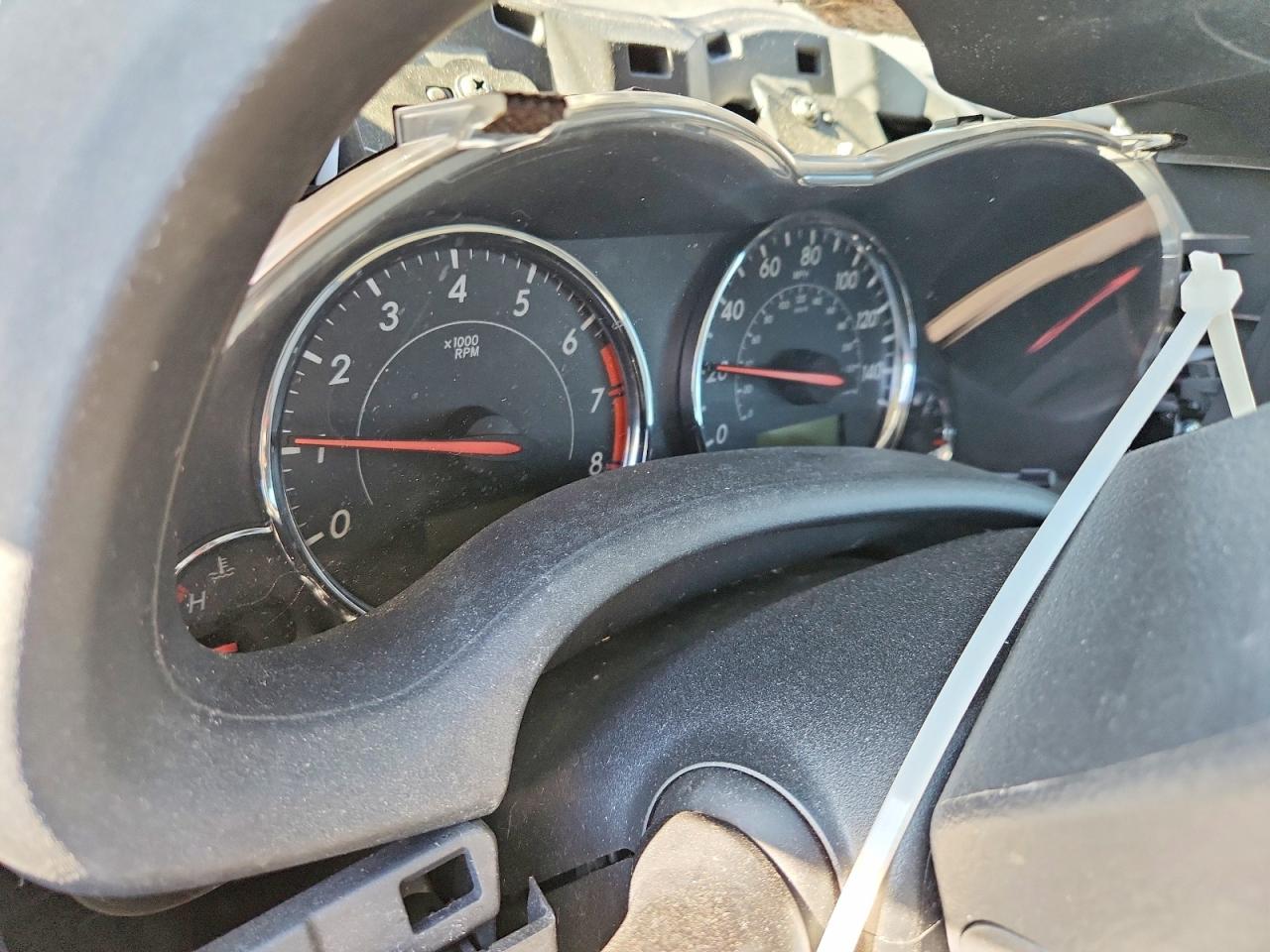 2011 Toyota Corolla Base Red vin: 2T1BU4EE0BC579573