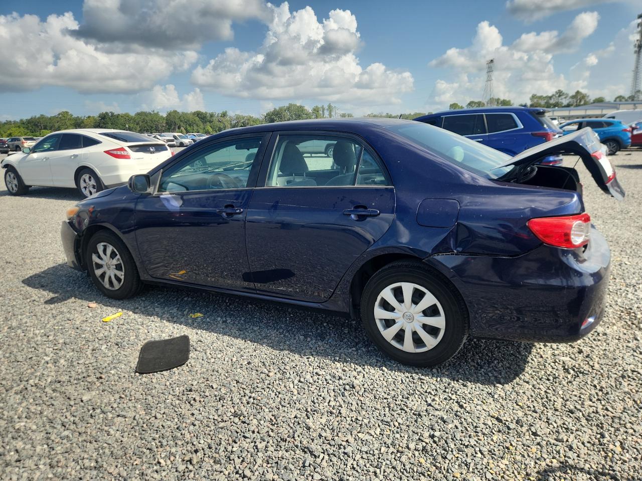 2011 Toyota Corolla Le Blue vin: 2T1BU4EE0BC582330