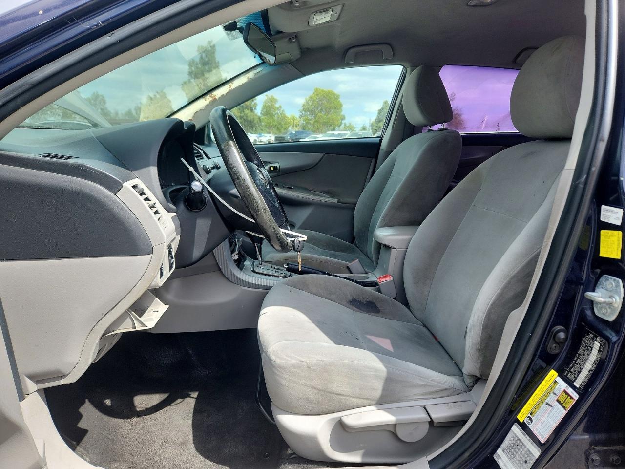 2011 Toyota Corolla Le Blue vin: 2T1BU4EE0BC583171