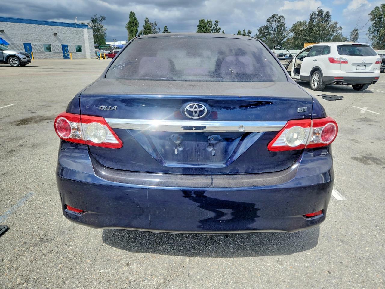 2011 Toyota Corolla Le Blue vin: 2T1BU4EE0BC583171