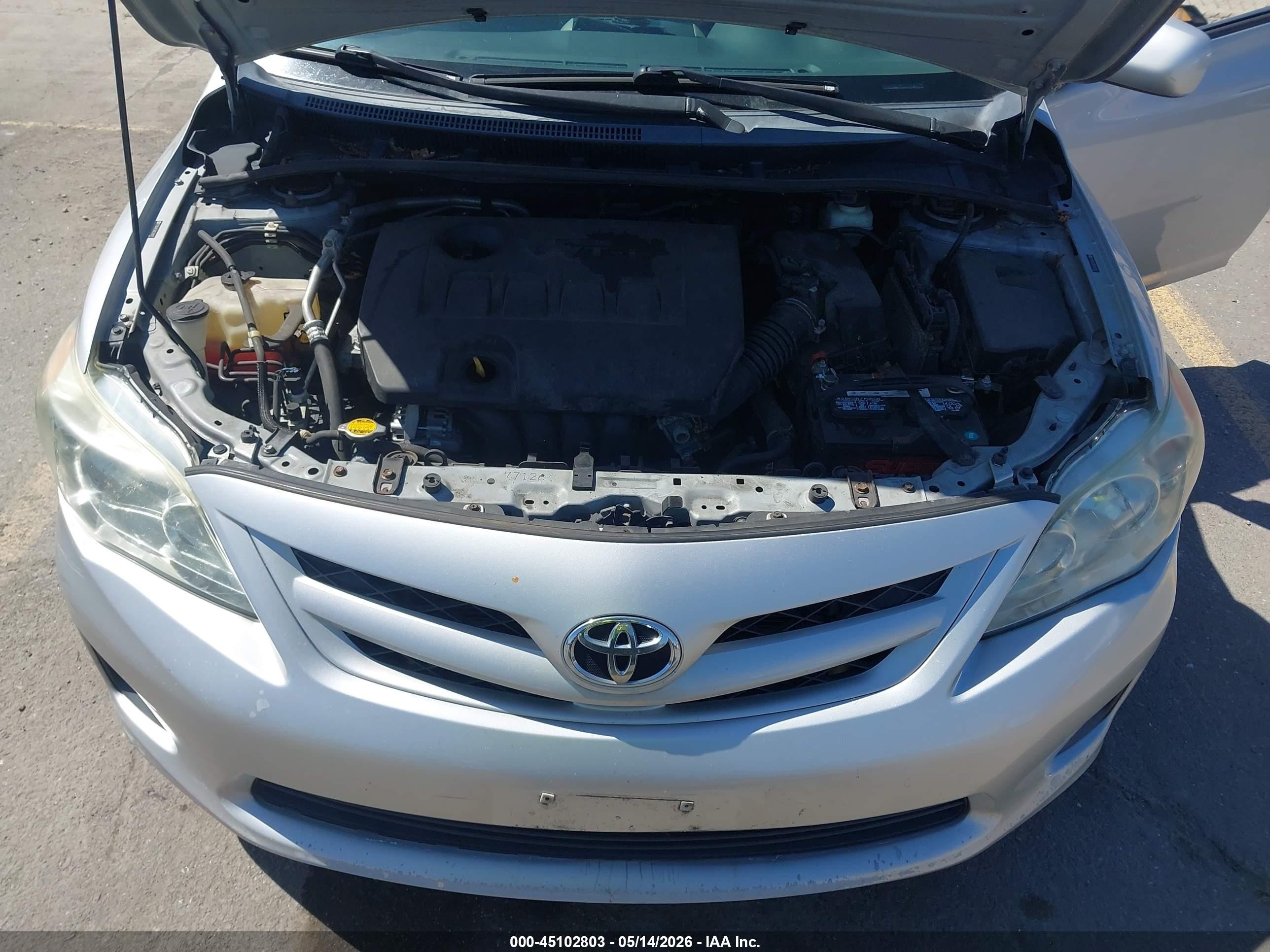 2011 Toyota Corolla Le Silver vin: 2T1BU4EE0BC591917