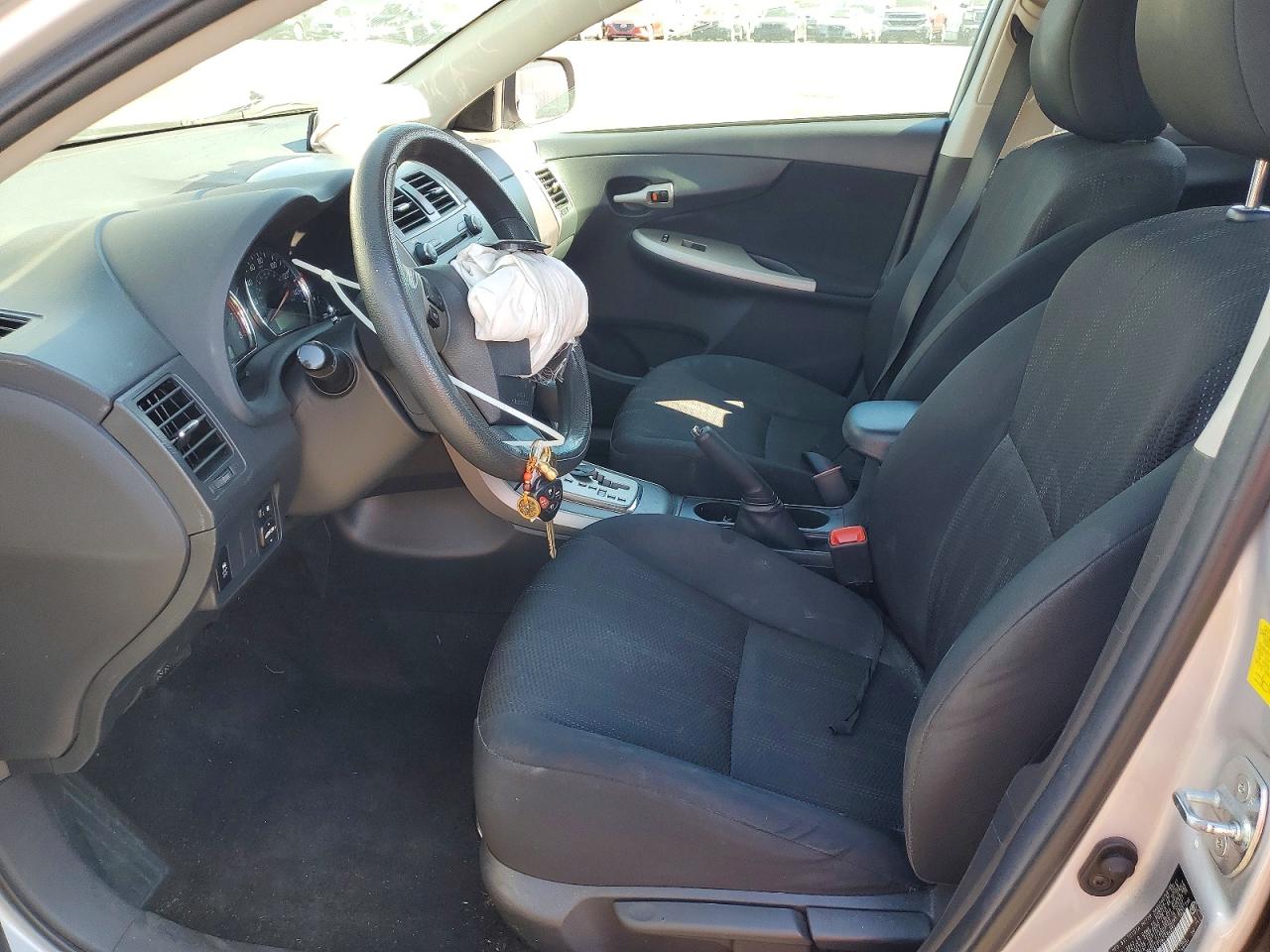 2011 Toyota Corolla S Silver vin: 2T1BU4EE0BC598284