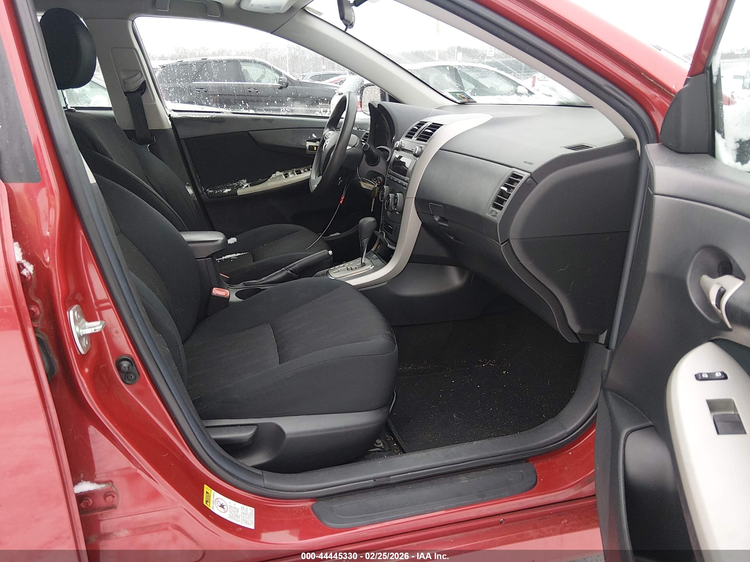 2011 Toyota Corolla S Red vin: 2T1BU4EE0BC605816