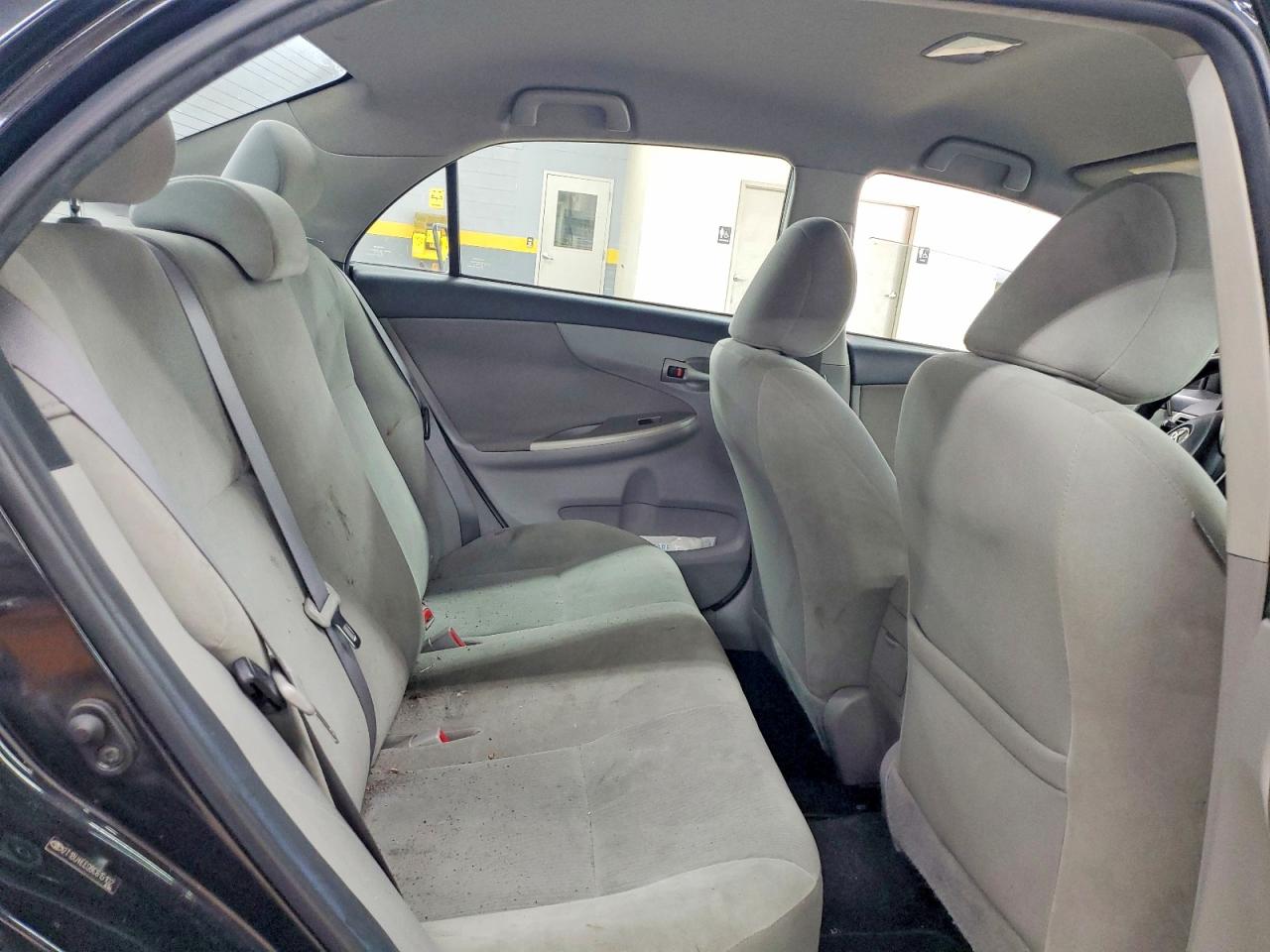 2011 Toyota Corolla  Le Черный vin: 2T1BU4EE0BC615102