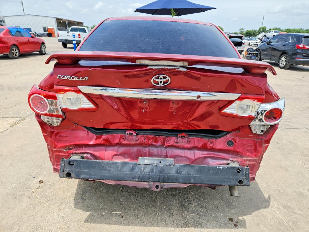 2011 Toyota Corolla Le Красный vin: 2T1BU4EE0BC628058