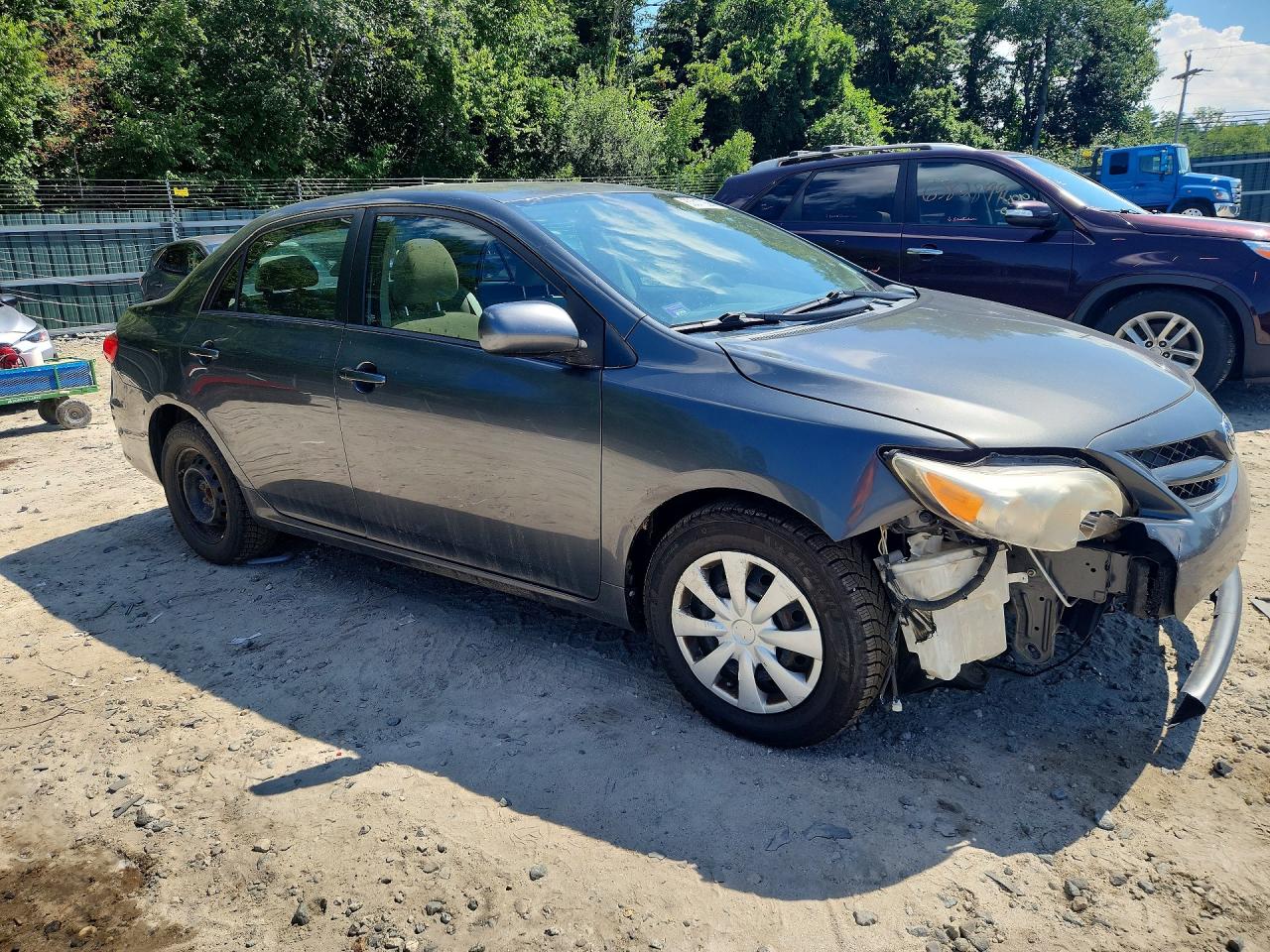 2011 Toyota Corolla Le Gray vin: 2T1BU4EE0BC632630