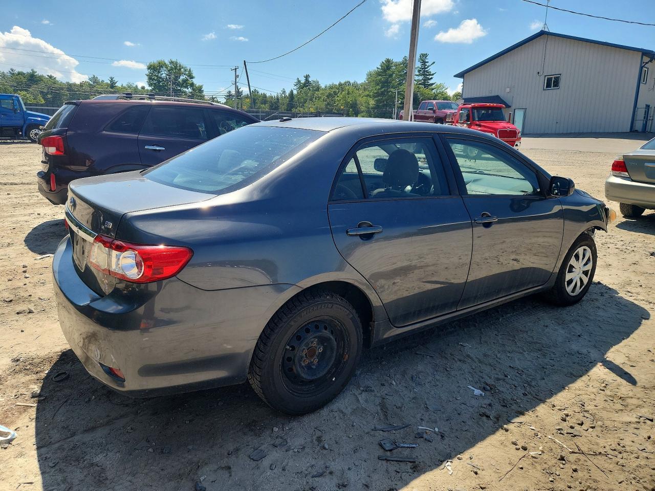 2011 Toyota Corolla Le Gray vin: 2T1BU4EE0BC632630