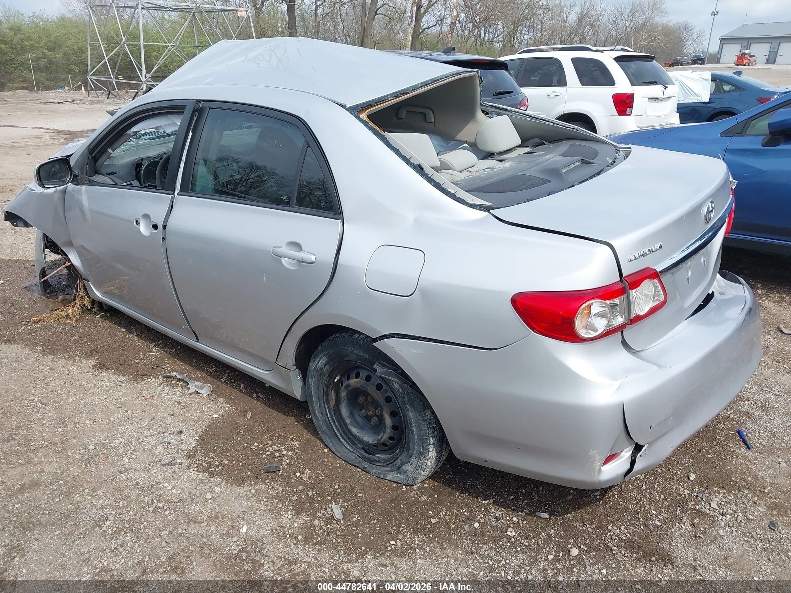 2011 Toyota Corolla Le Silver vin: 2T1BU4EE0BC646558